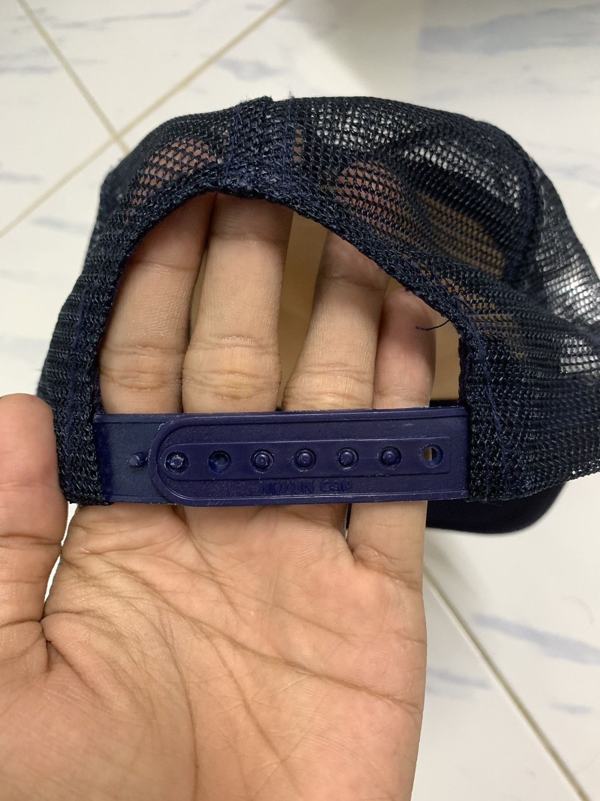 Vintage Loco Boutique Trucker Hat Size 30 - 4 Thumbnail