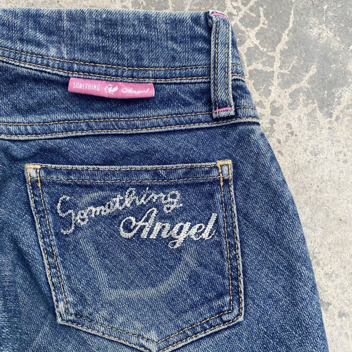 Edwin SOMETHING ANGEL Pink Splatter Stretchable Flared Jeans Size 24" / US 00 / IT 34 - 8 Thumbnail