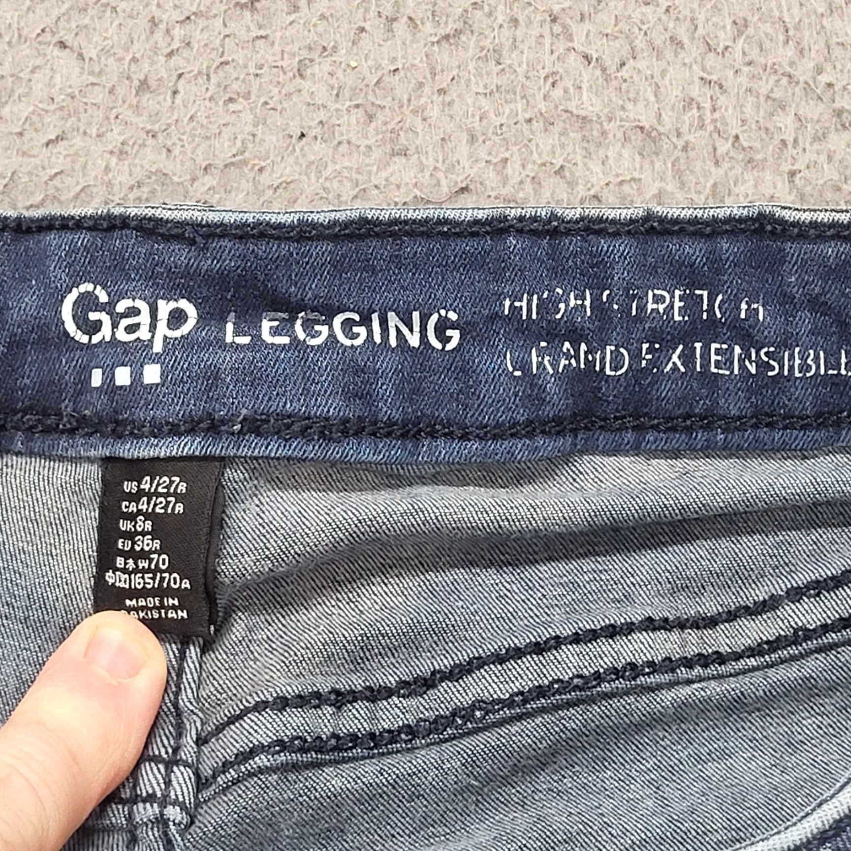 Gap Gap Jean Legging Women's Size 4/27 R Mid Rise Skinny Blue Denim College Preppy Shirt? Size 27" / US 4 / IT 40 - 2 Thumbnail