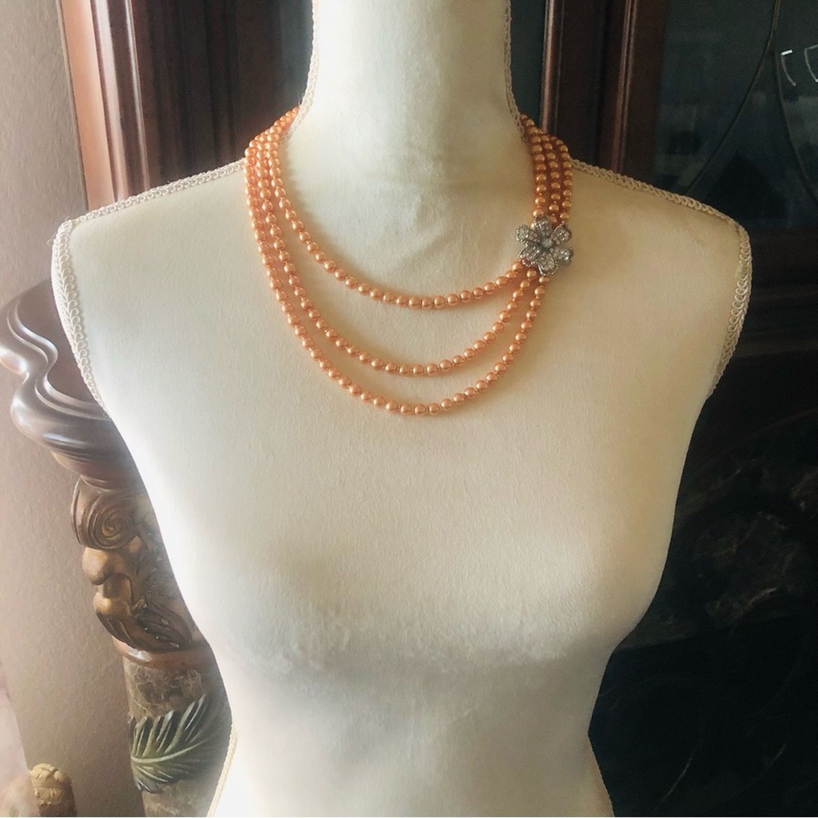 Handmade Handcrafted triple strand golden peach pearl necklac Size ONE SIZE - 5 Thumbnail