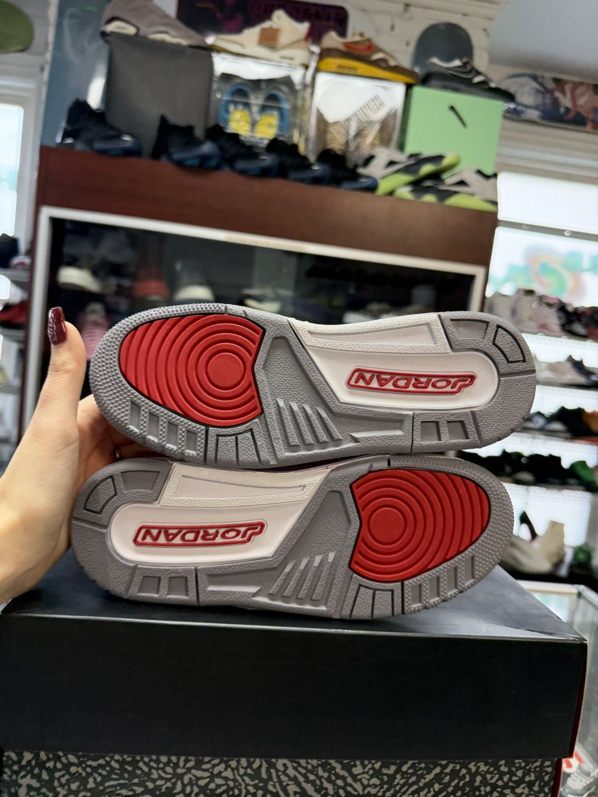 Jordan Brand Jordan 3 Retro ‘Fire Red’ Size US 6 / IT 36 - 5 Thumbnail