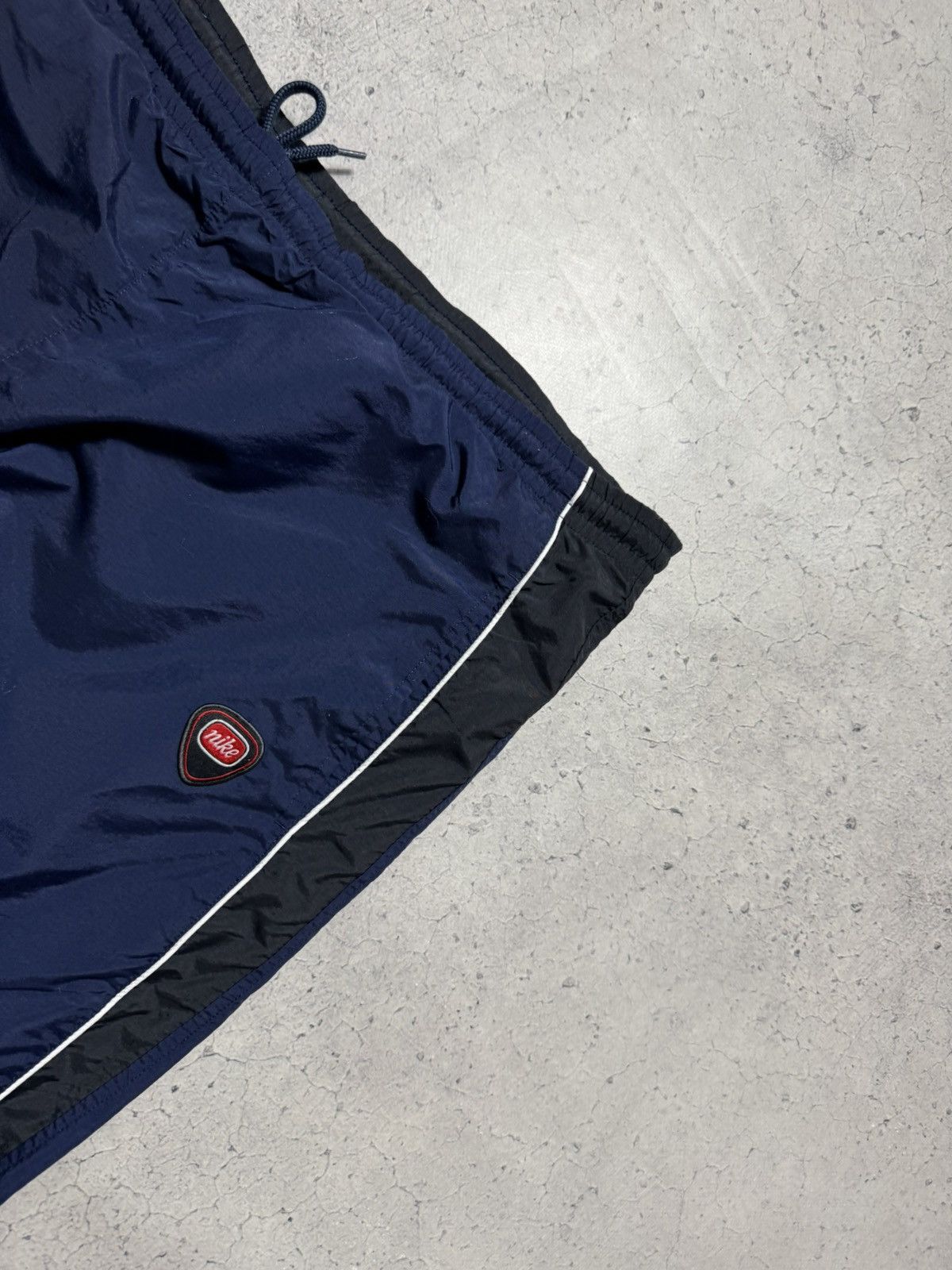 Nike Nike Vintage Nylon Track Suit Jacket & Pants Size XXL Size US XXL / EU 58 / 5 - 14 Thumbnail