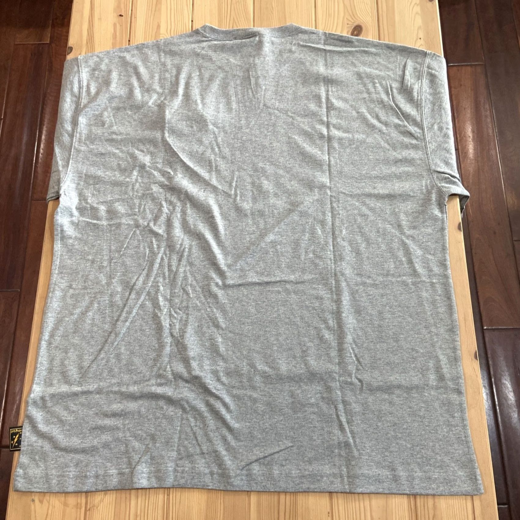 Vintage VINTAGE Harry Potter T-Shirt Warner Bros 2XL Gray Crew Neck Short Sleeve Cotton Shirt Men Hogwarts Crest 2000s Size US XXL / EU 58 / 5 - 7 Thumbnail