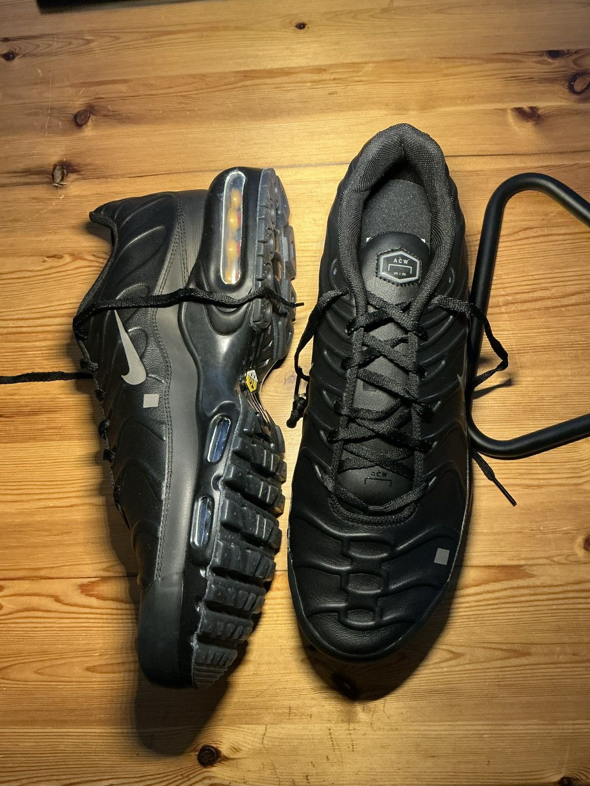 A-COLD-WALL* × Nike Black Nike Air Max Plus Size US 11.5 / EU 44-45 - 4 Thumbnail
