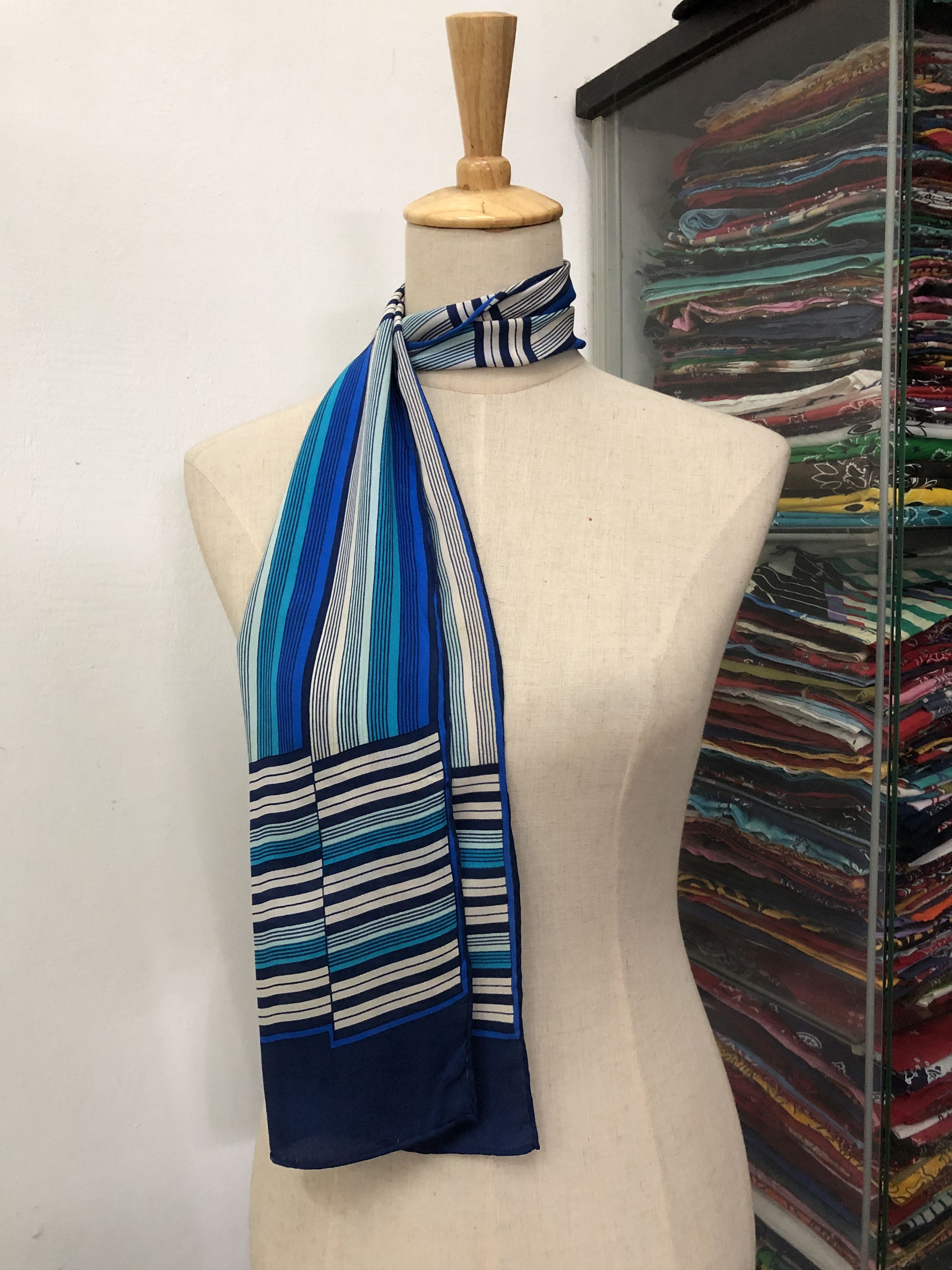 Pierre Cardin Vintage Pierre Cardin Silk Scarf Size ONE SIZE - 1 Thumbnail