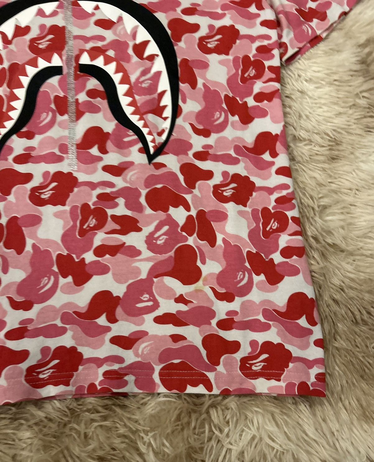 Bape 💥CRAZY💥 BAPE PINK CAMO SHARK TEE Size US L / EU 52-54 / 3 - 6 Thumbnail