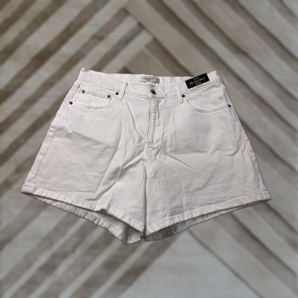 Abercrombie & Fitch Abercrombie & Fitch NWT Women's Curve Love High-Rise Dad Shorts 33 16 White Denim 5-Pocket 90s Style Vintage Dad Womens Shorts Size 24" / US 00 / IT 34 - 1 Thumbnail