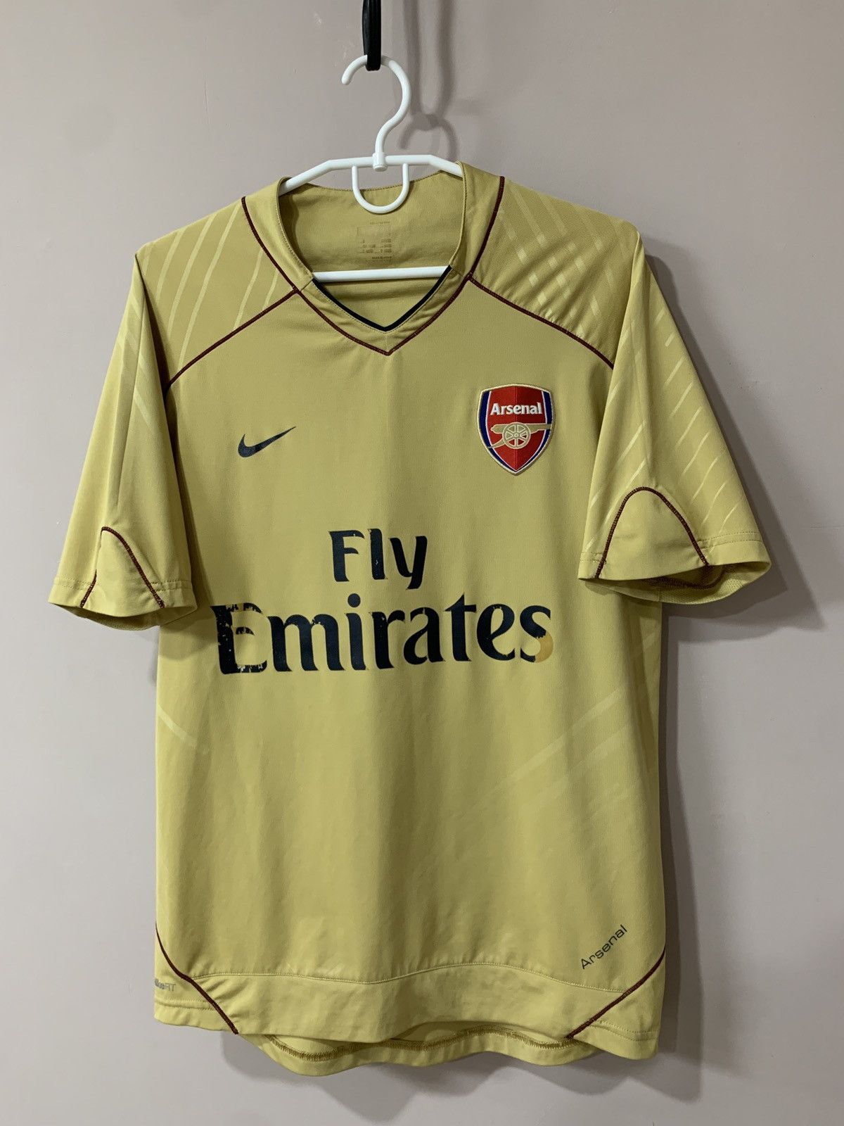 Nike Arsenal London Football Shirt Nike Soccer Jersey Gold Jersey Size US M / EU 48-50 / 2 - 1 Thumbnail