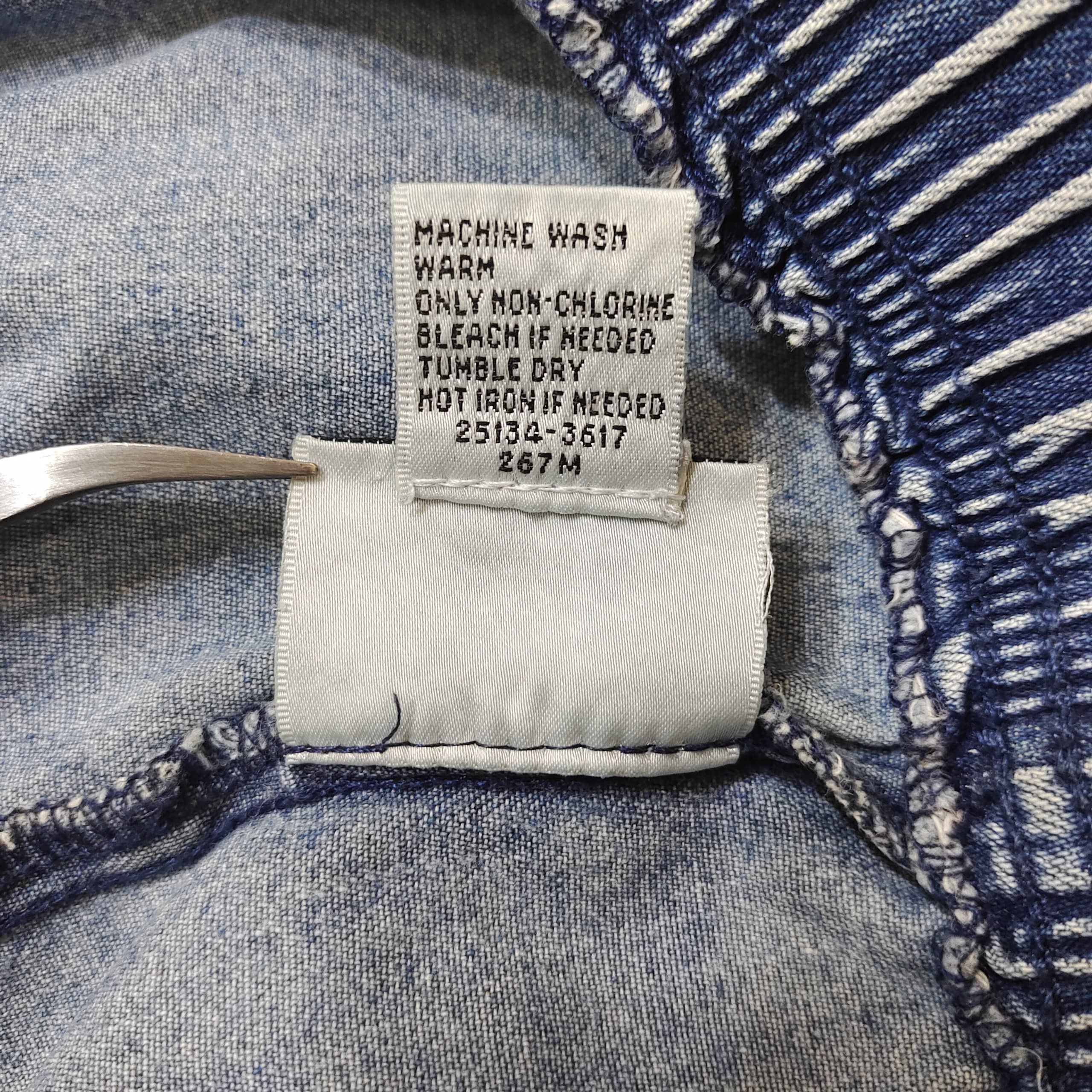 Levi's × Levi's Vintage Clothing VINTAGE DISTRESSED LEVIS TRAVELERS BLUE DENIM SHORT PANTS Size US 38 / EU 54 - 7 Thumbnail