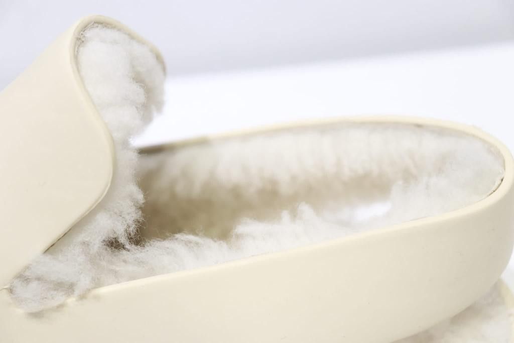 Bottega Veneta o1rshd / Puddle Shearling Cozy Low Top Shoes in Sea Salt Size US 11 / EU 44 - 4 Thumbnail