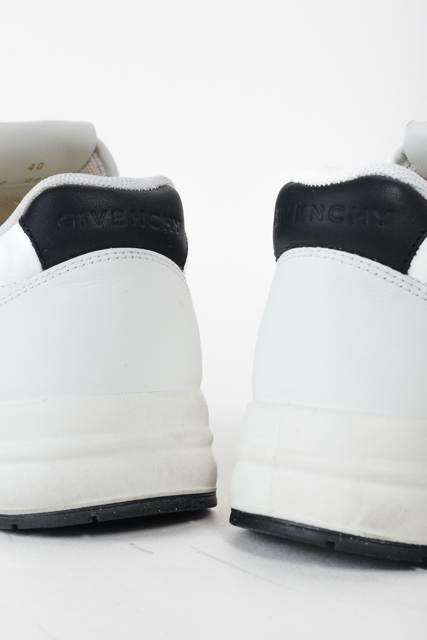 Givenchy Givenchy White & Black G4 Leather Sneakers Size US 6.5 / EU 39-40 - 10 Thumbnail