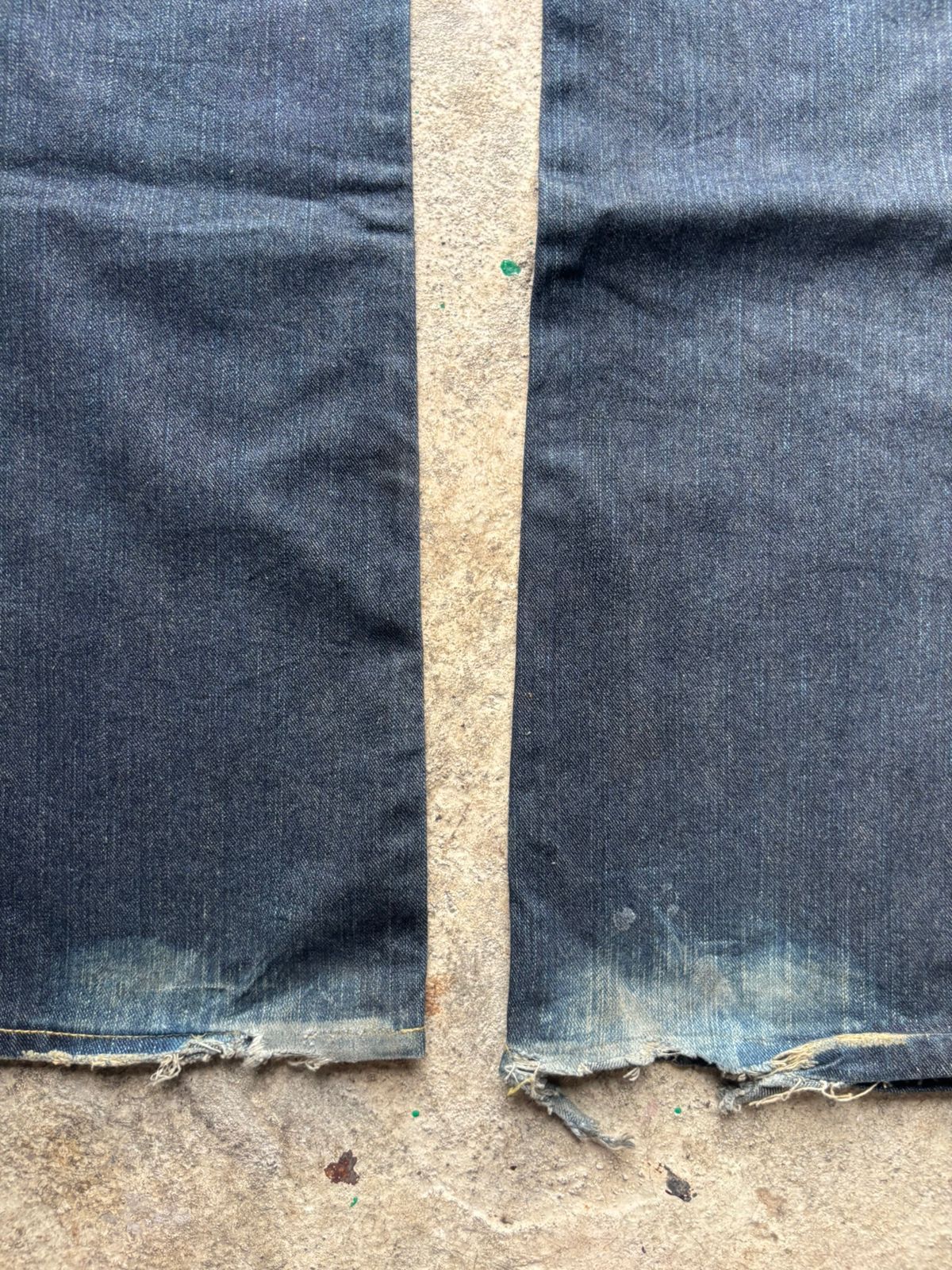 Japanese Brand 2000s Japanese Edwin Claw Marks Distressed Bootcut Jeans Size US 31 - 11 Thumbnail