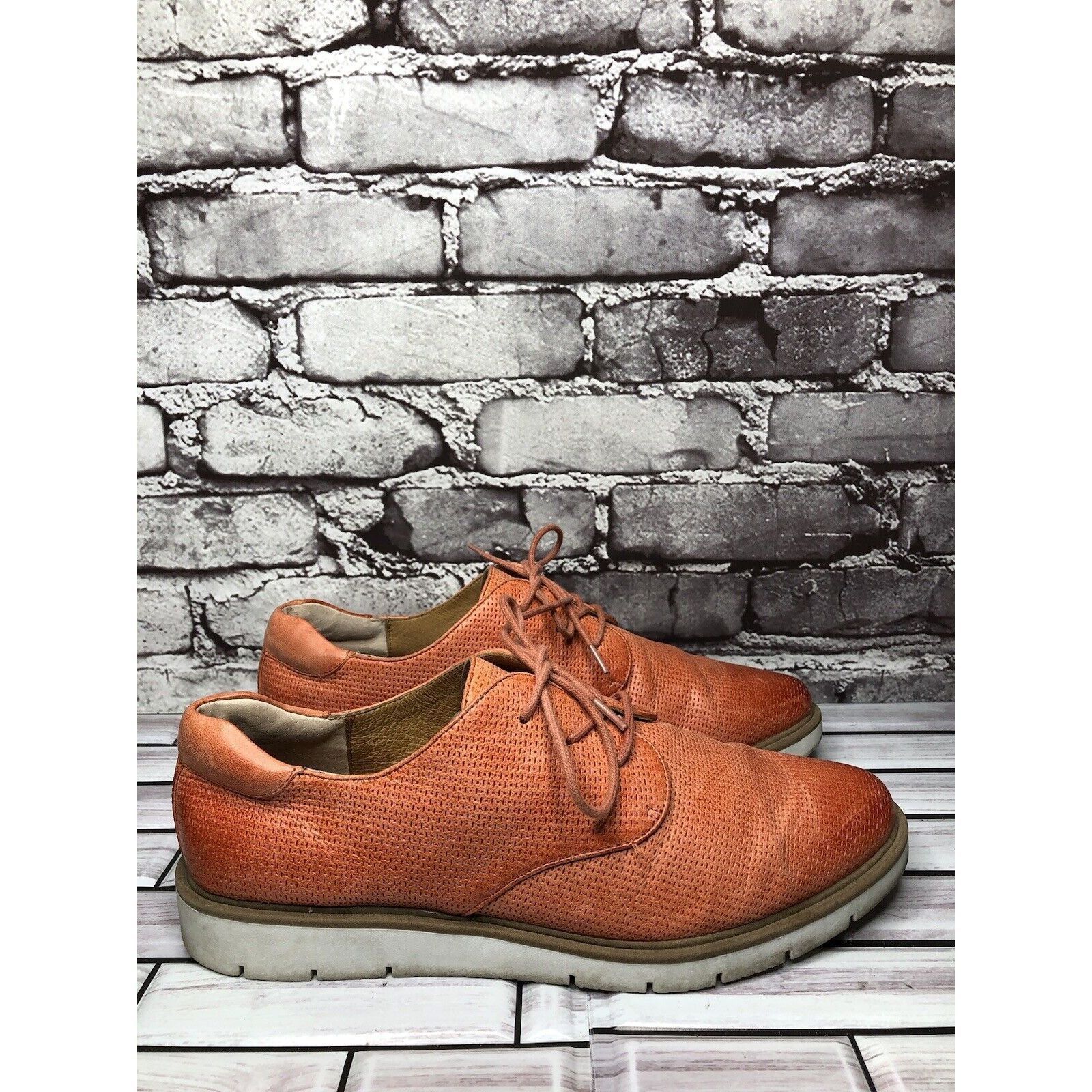 Other Sofft Coral Leather Perforated Oxfords Lace Up Casual Shoes Size US 10 / IT 40 - 17 Thumbnail