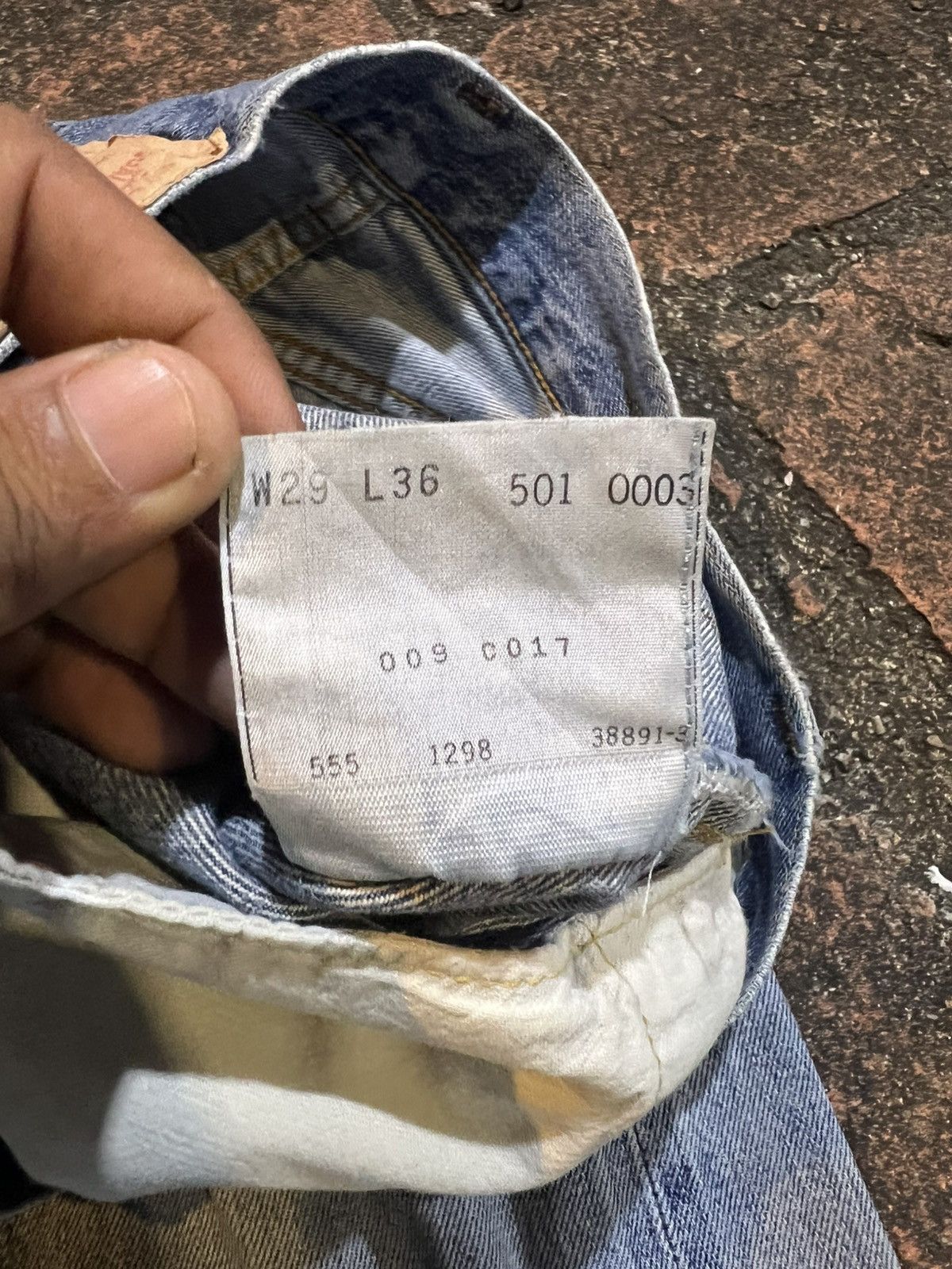 Levi's Vintage Clothing Vintage 1998 Levi’s 501XX LVC Big E Selvedge Size US 29 - 11 Thumbnail