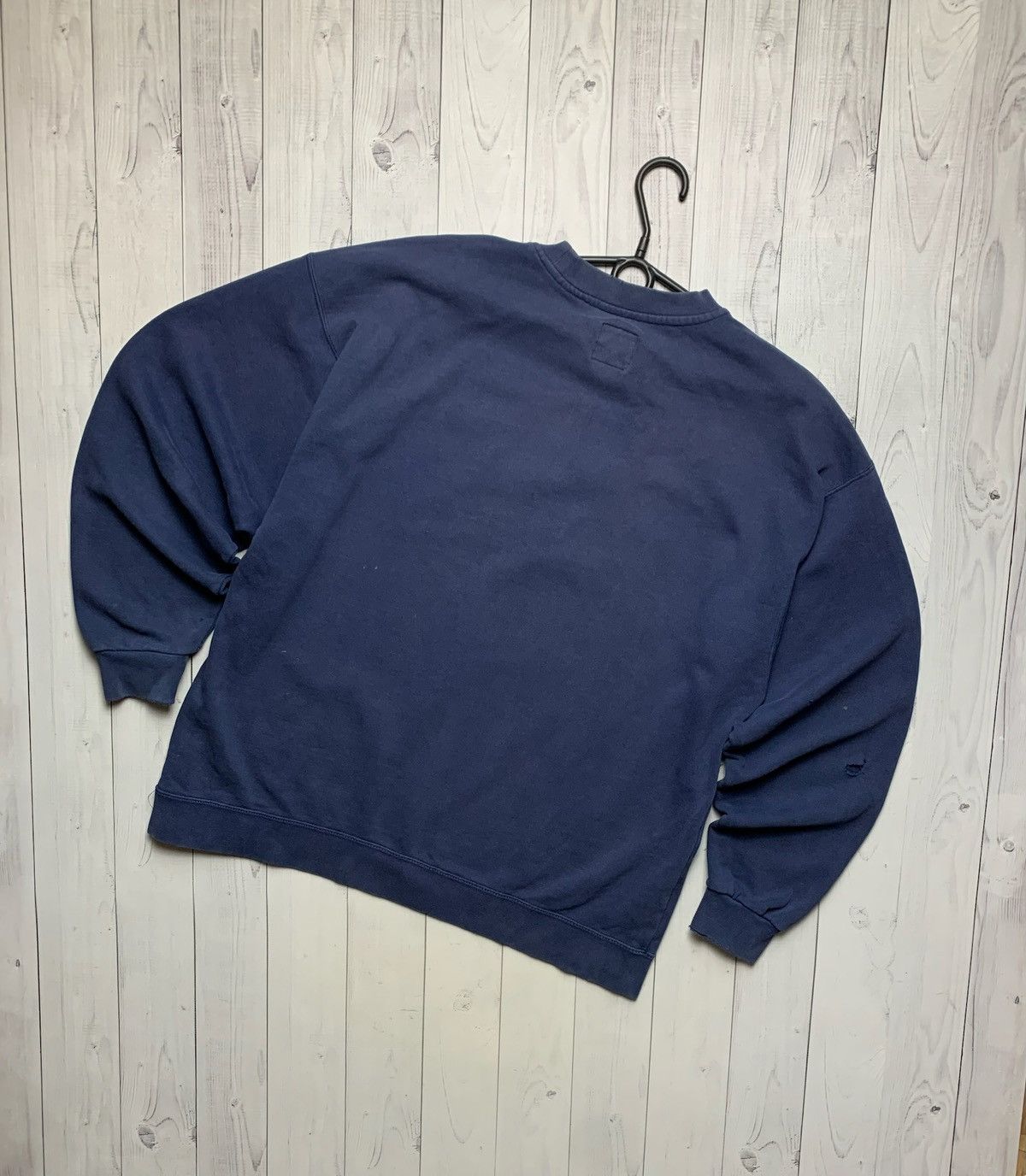 Nike × Vintage Vintage Nike sweatshirt logo distressed size L big logo Size US L / EU 52-54 / 3 - 11 Thumbnail