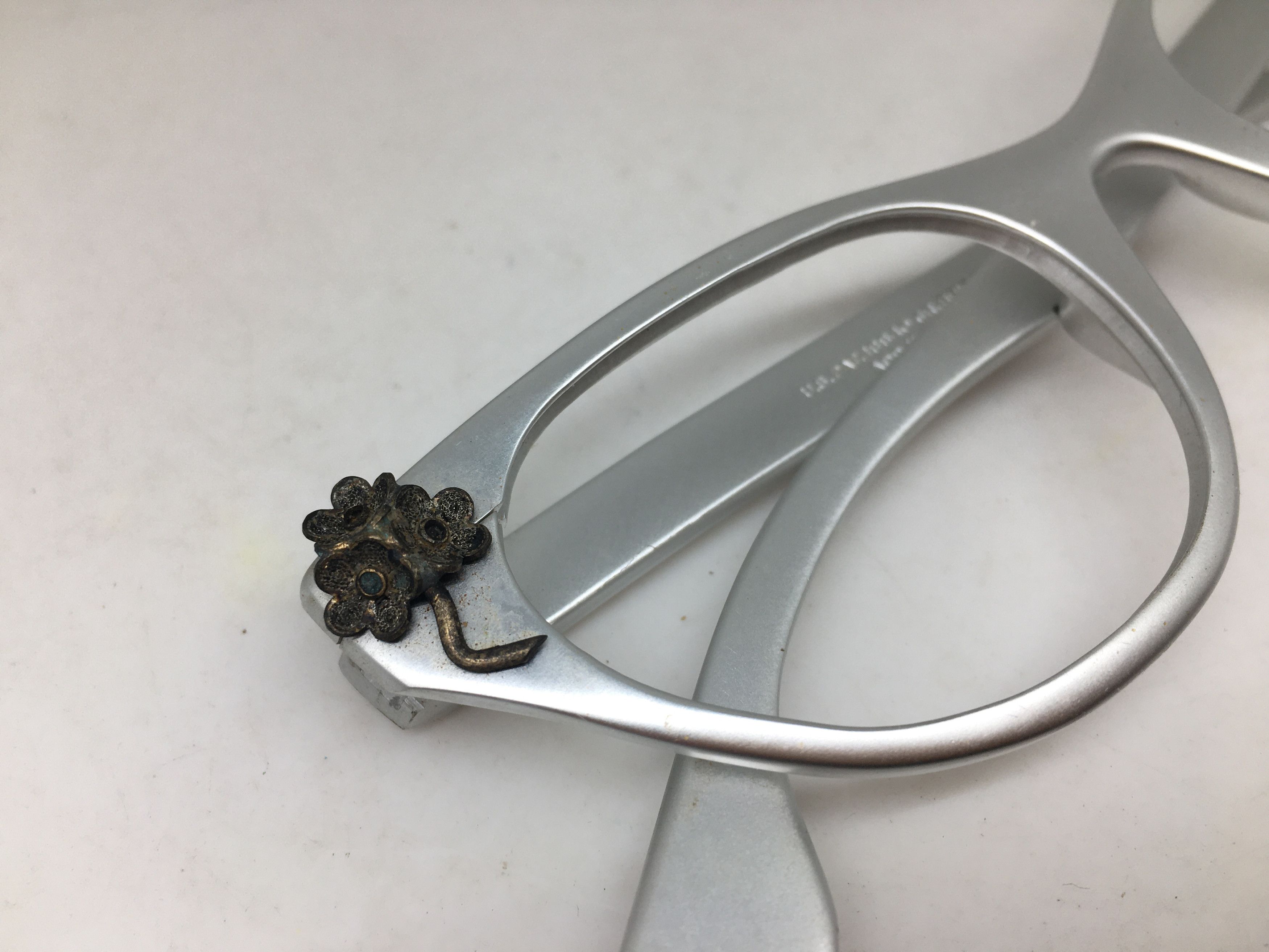 Vintage Vintage 50s TURA Woman Aluminum Cateye Eyeglasses Frame Size ONE SIZE - 9 Thumbnail