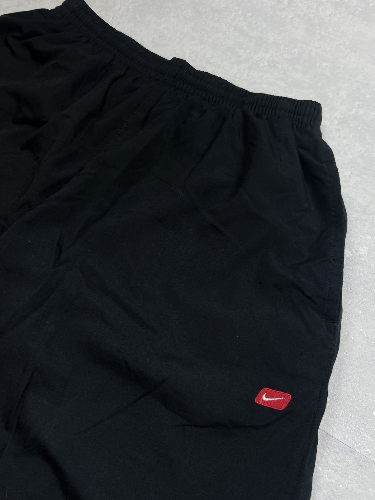 Nike 90s Nike Swoosh Vintage Y2K Oversized Retro Parachute Pants Size US 32 / EU 48 - 3 Thumbnail