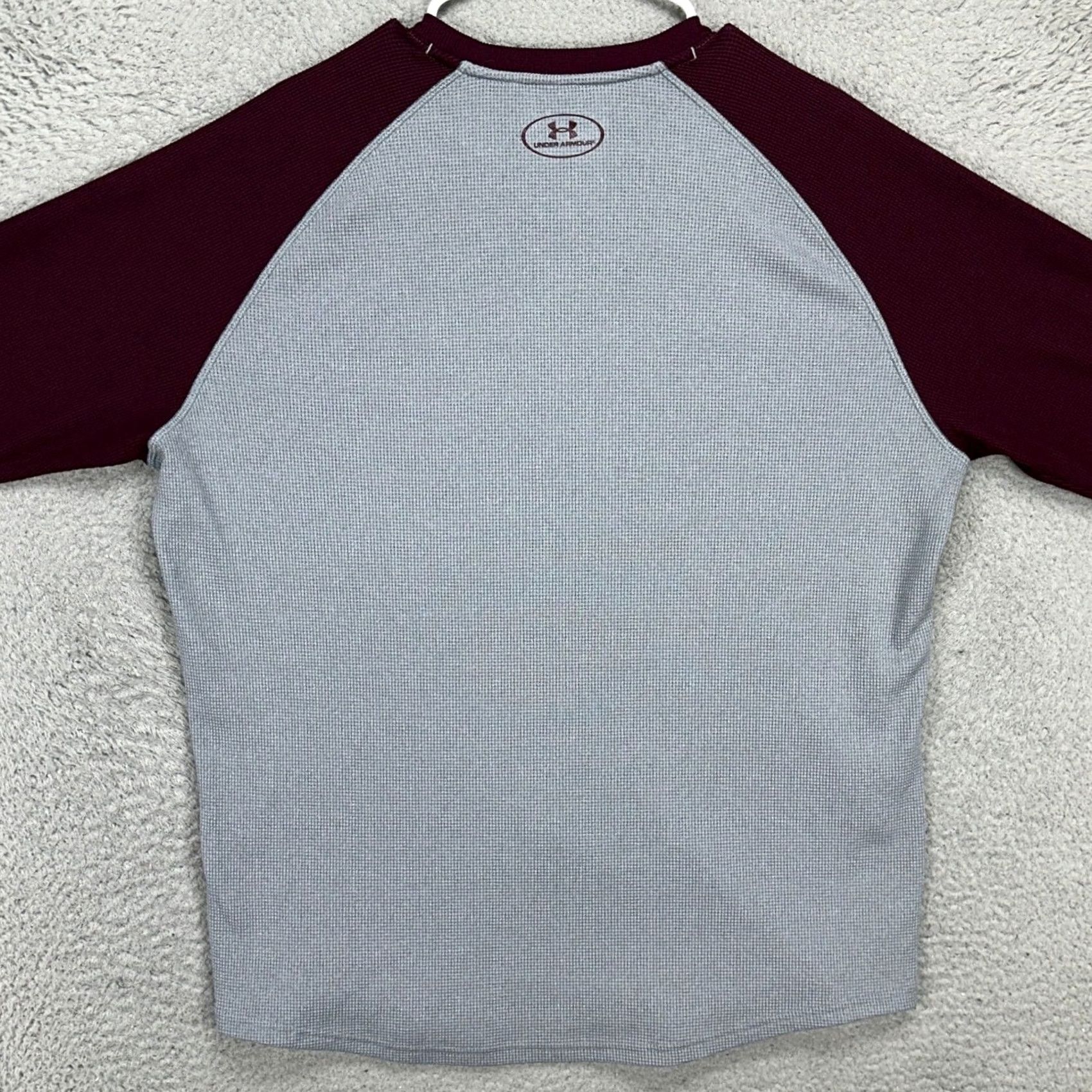 Under Armour Under Armour Mens Sweater Large Gray Maroon Thermal Waffle Knit Logo Crewneck Size US L / EU 52-54 / 3 - 3 Thumbnail