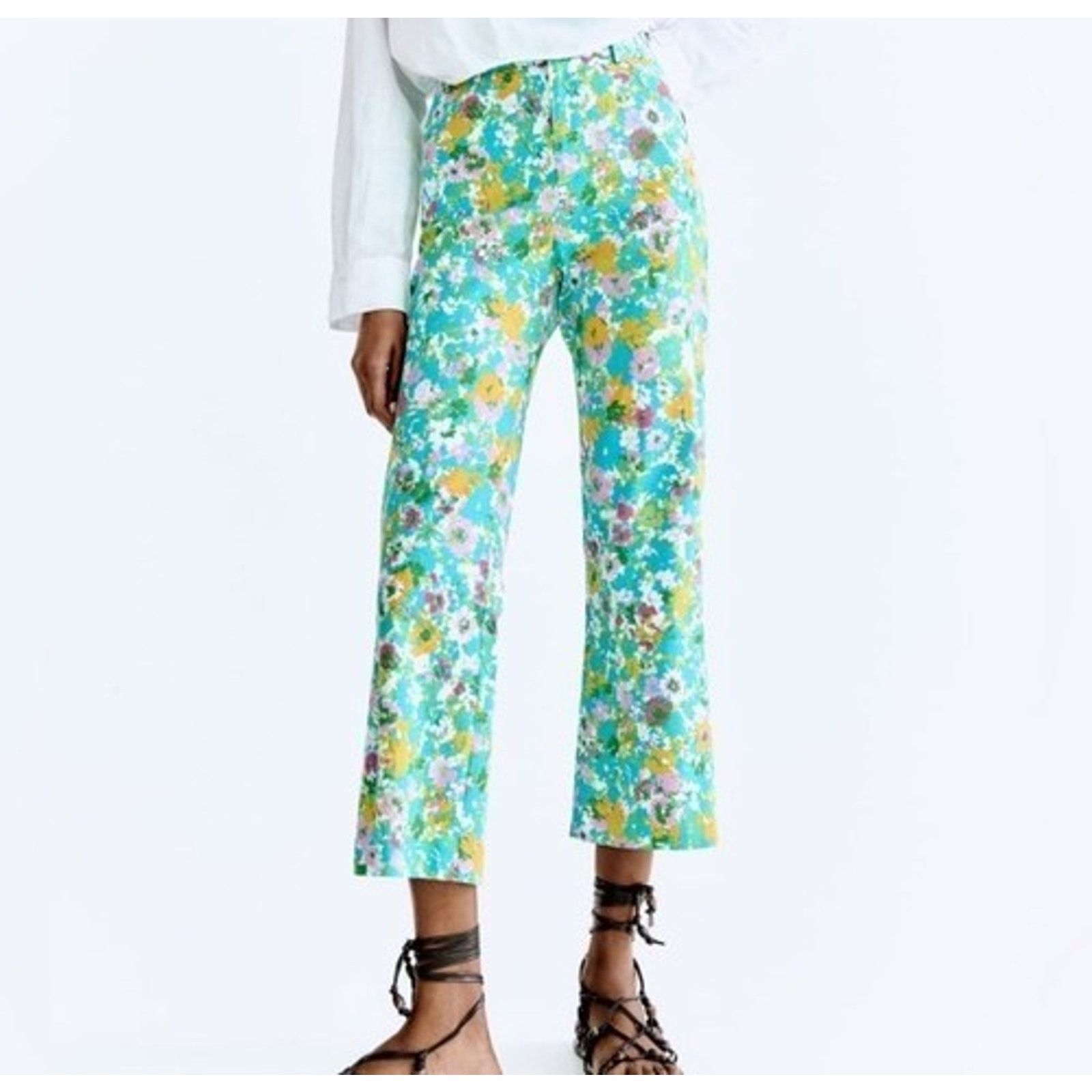 Zara ZARA FLORAL PRINT LINEN BLEND CROP FLARE PANTS - SZ 4 Size 27" / US 4 / IT 40 - 4 Thumbnail