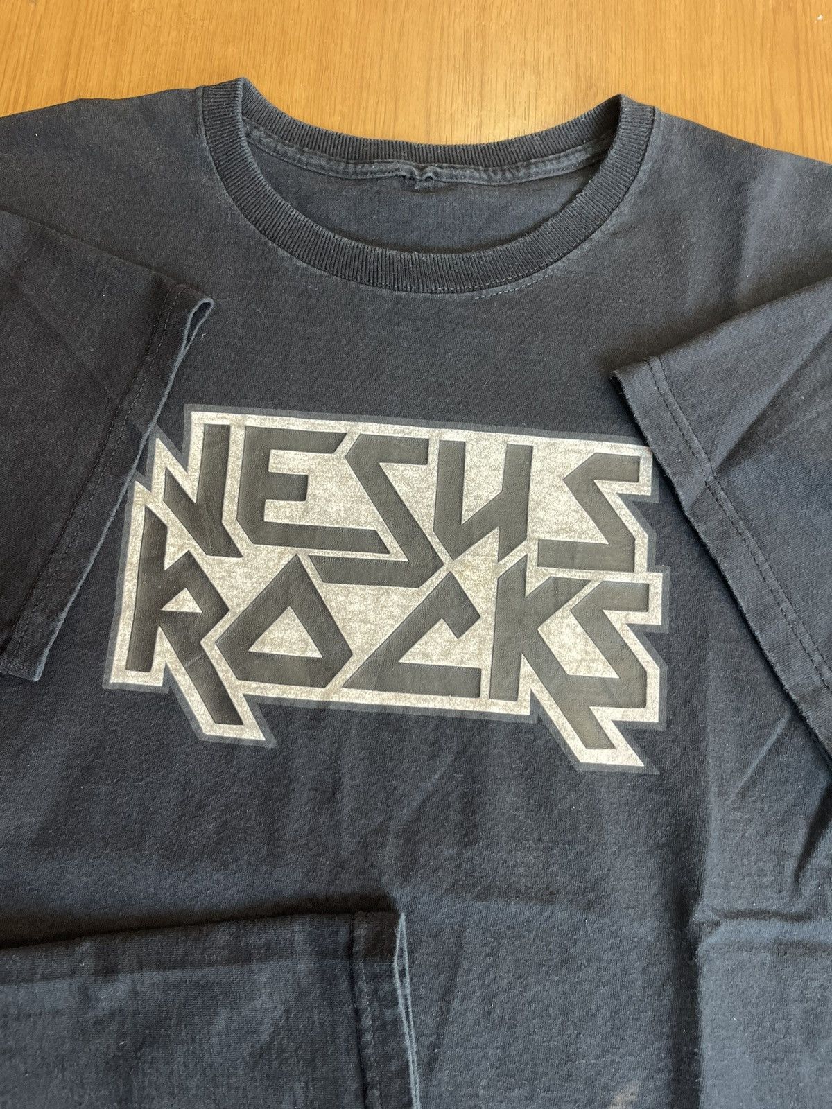 Band Tees Vintage JESUS ROCKS 00’s Tshirt Size US L / EU 52-54 / 3 - 6 Thumbnail