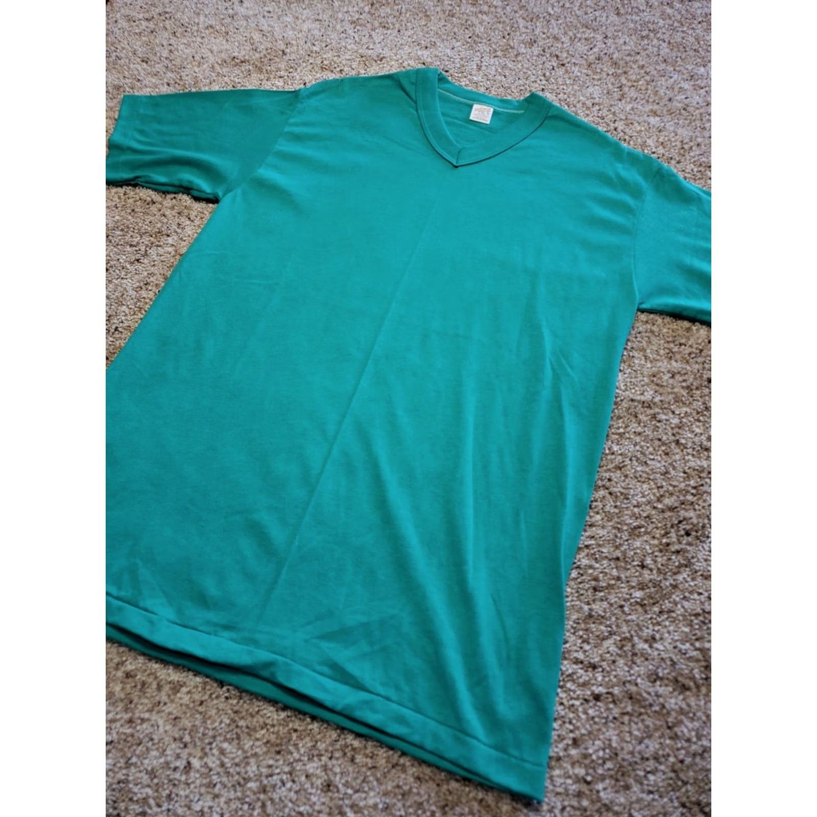 Vintage VINTAGE Sportswear T Shirt XL Mens Teal Blue Short Sleeve V-Neck 1970s USA Made Single Stitch Size US XL / EU 56 / 4 - 2 Thumbnail