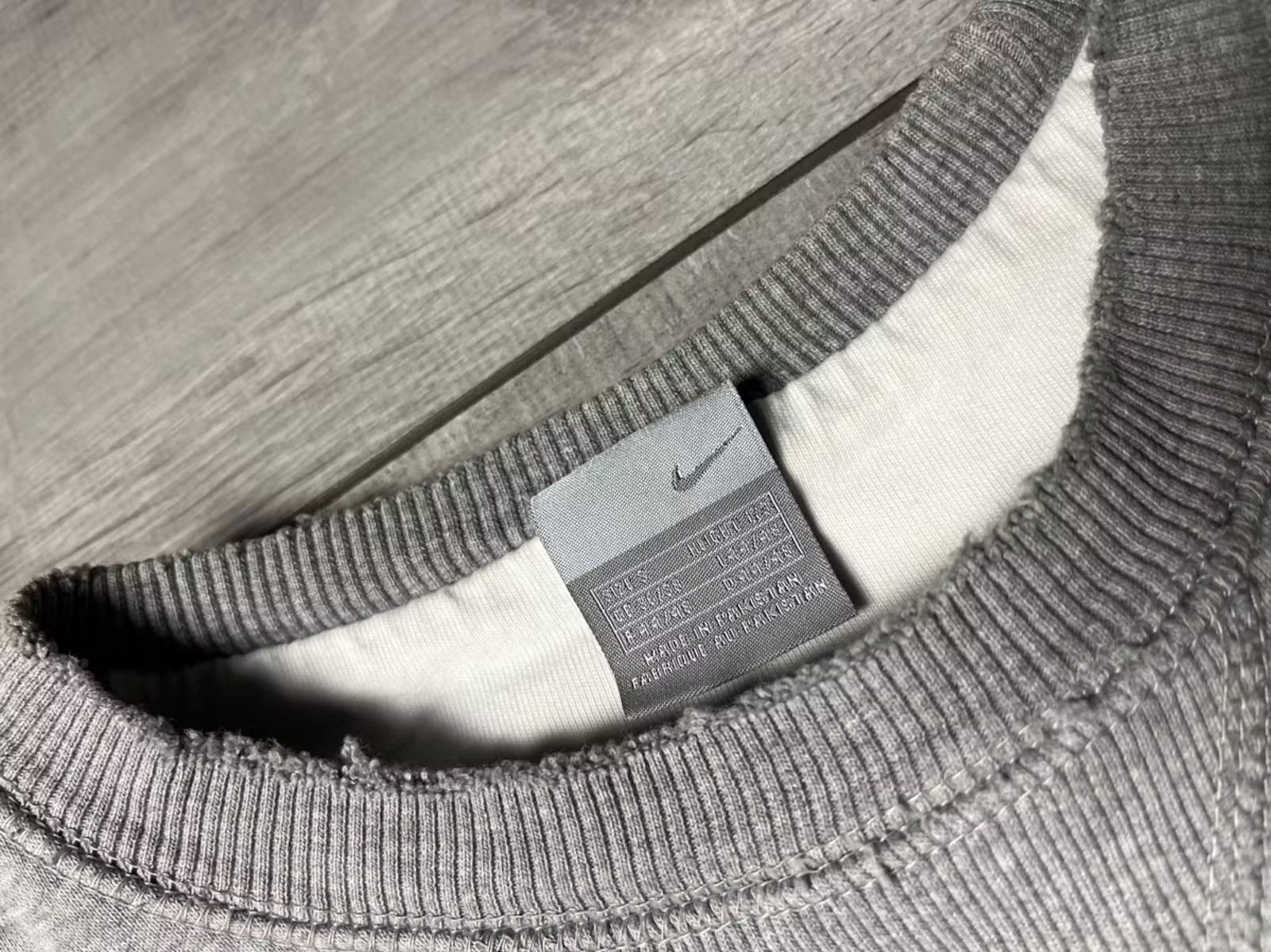 Nike Nike sweatshirt small swoosh size Small Size US S / EU 44-46 / 1 - 4 Thumbnail