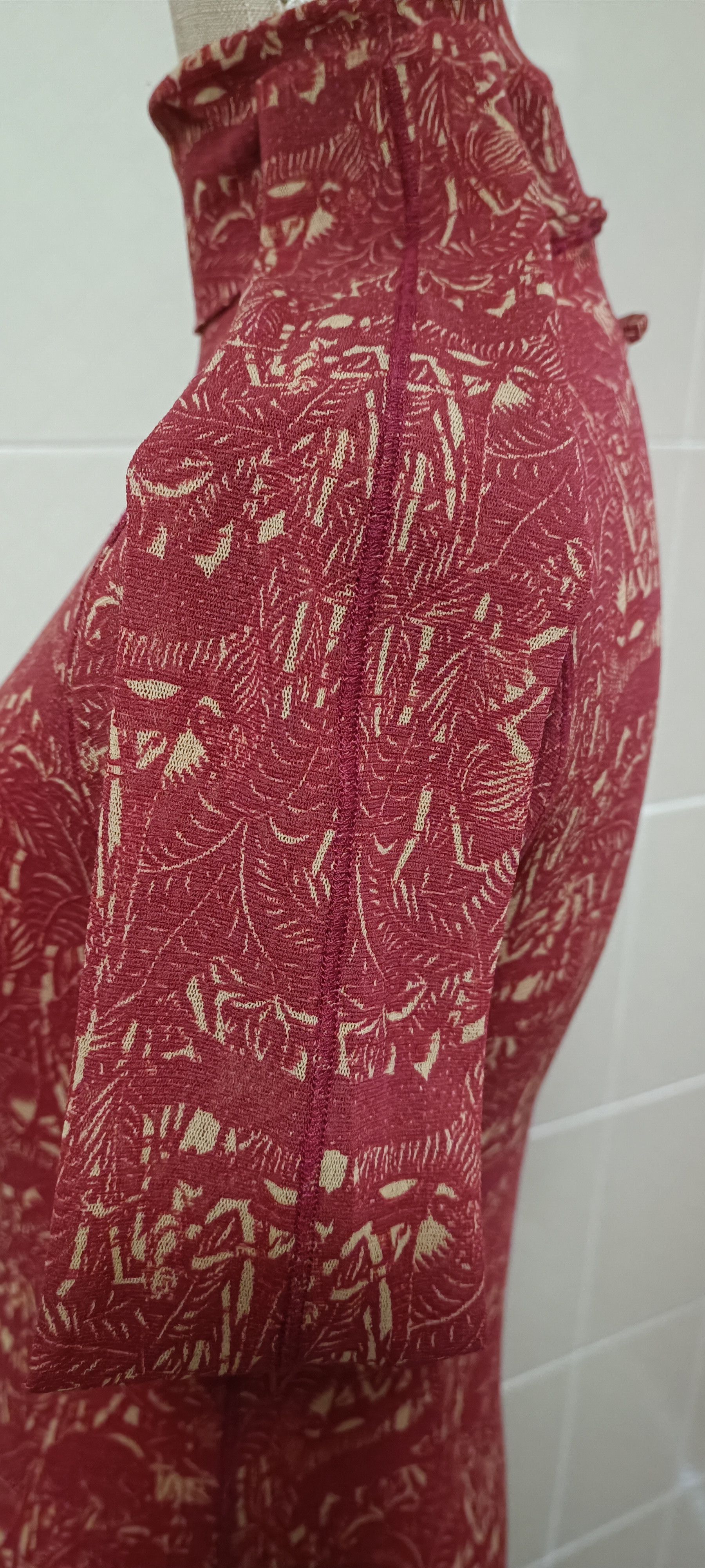 Jean Paul Gaultier Maroon maxi dress with figures in cream tones. Size M / US 6-8 / IT 42-44 - 16 Thumbnail