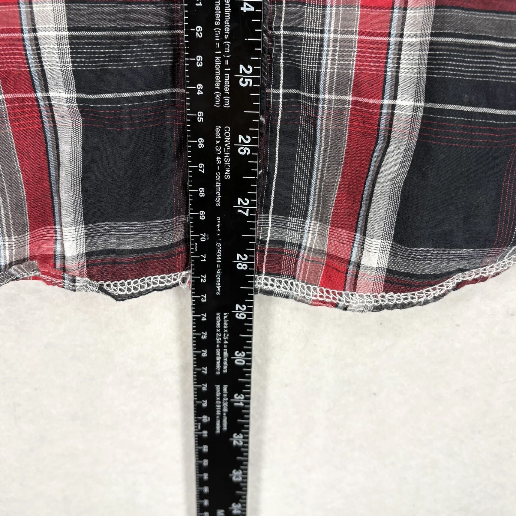 Vintage VINTAGE Helix Shirt Mens M Red Plaid Athletic Fit Snap Front Western Grunge Y2K Size US M / EU 48-50 / 2 - 7 Thumbnail