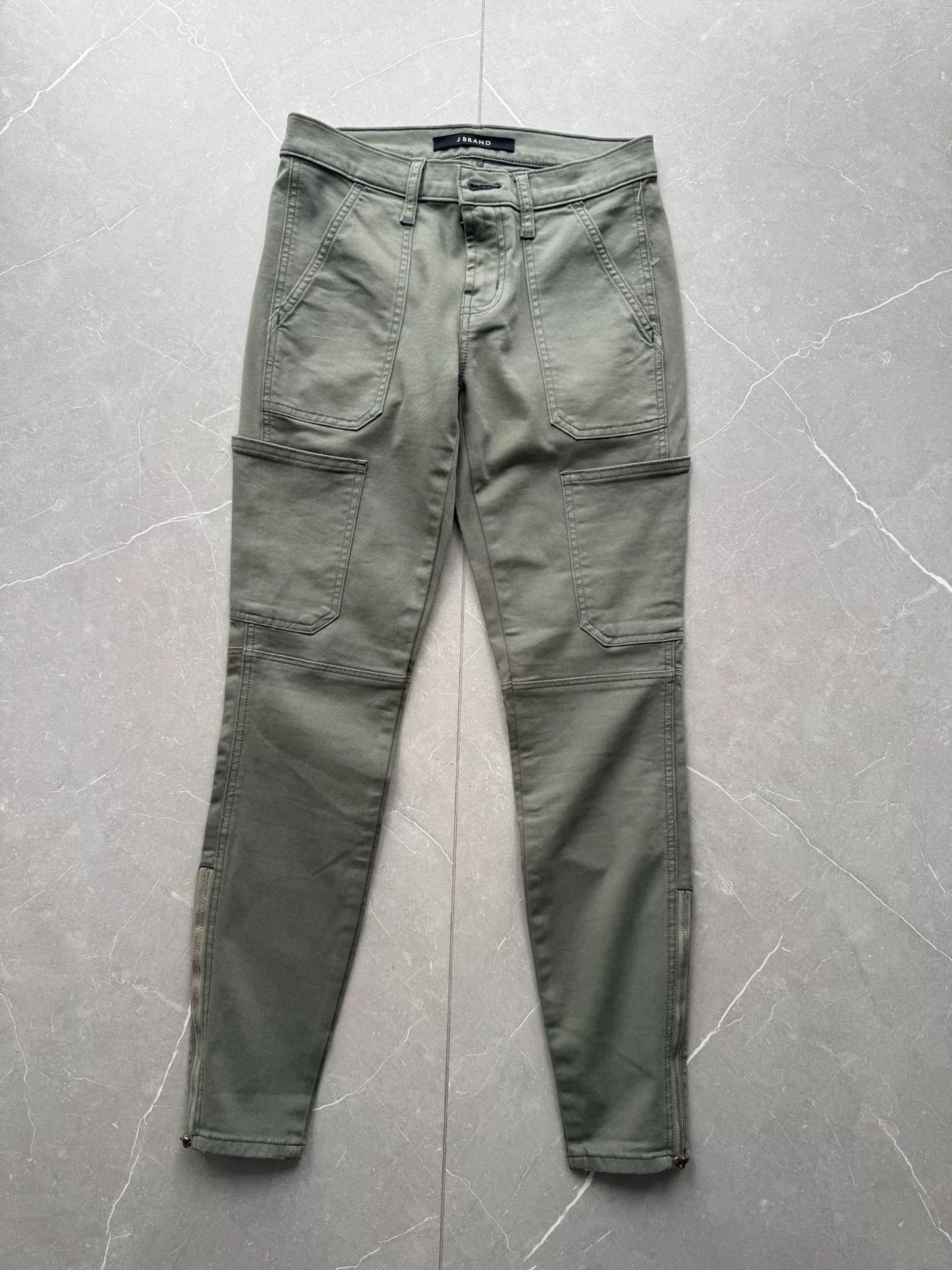 J Brand J Brand Army Green Cargo Pants Size 24" / US 00 / IT 34 - 1 Thumbnail