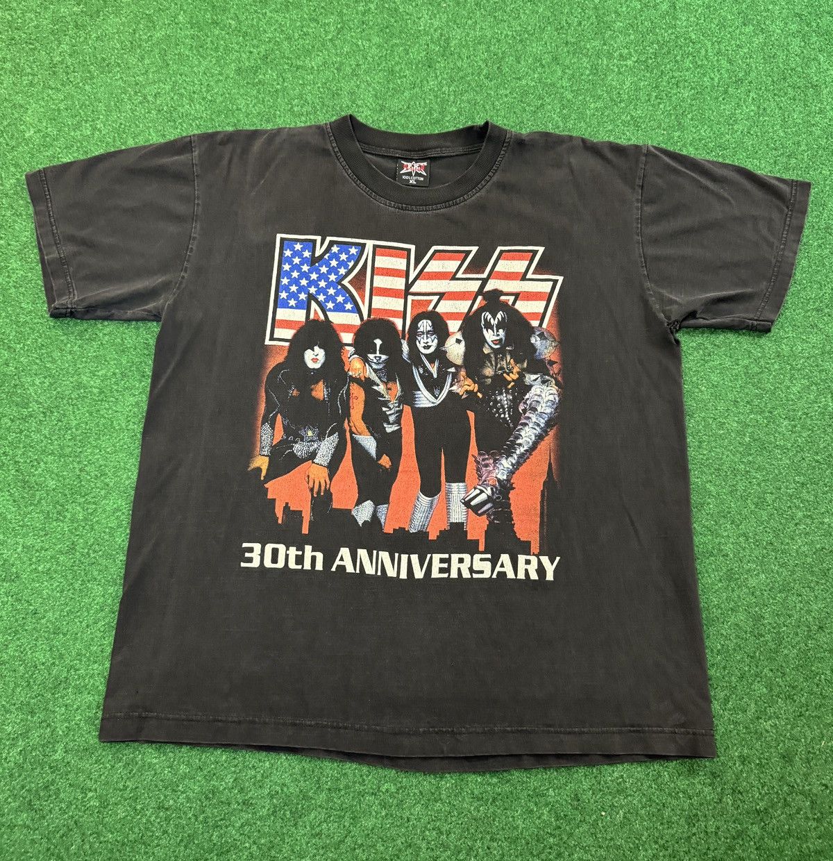 Band Tees Vintage 90s Kiss 30th Anniversary Concert Band XL T Shirt Size US XL / EU 56 / 4 - 1 Thumbnail