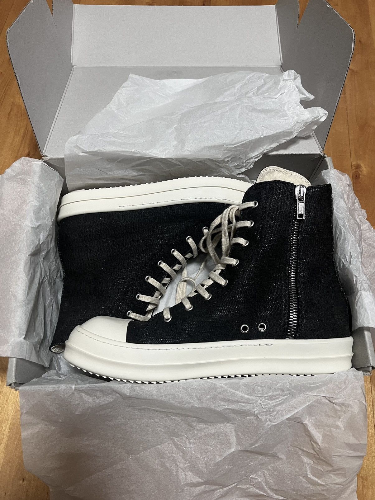 Rick Owens Drkshdw Rick owens ramones high top sneakers sz45 Size US 12 / EU 45 - 11 Thumbnail