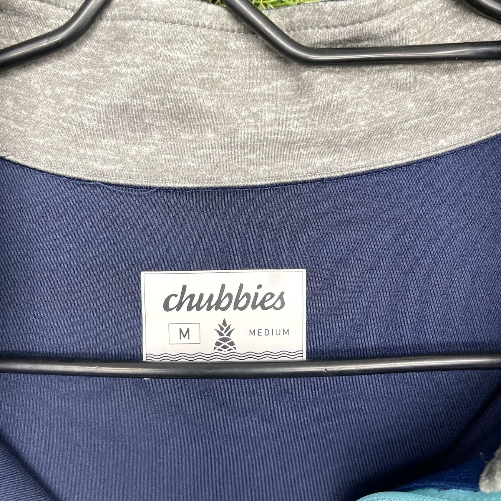 Chubbies Chubbies Sweatshirt 1/4 Zip Mens Medium Blue Long Sleeve Golf Performance Stretch Fleece Mock Neck Pullover Casual Classic Outdoor Preppy Size US M / EU 48-50 / 2 - 5 Thumbnail