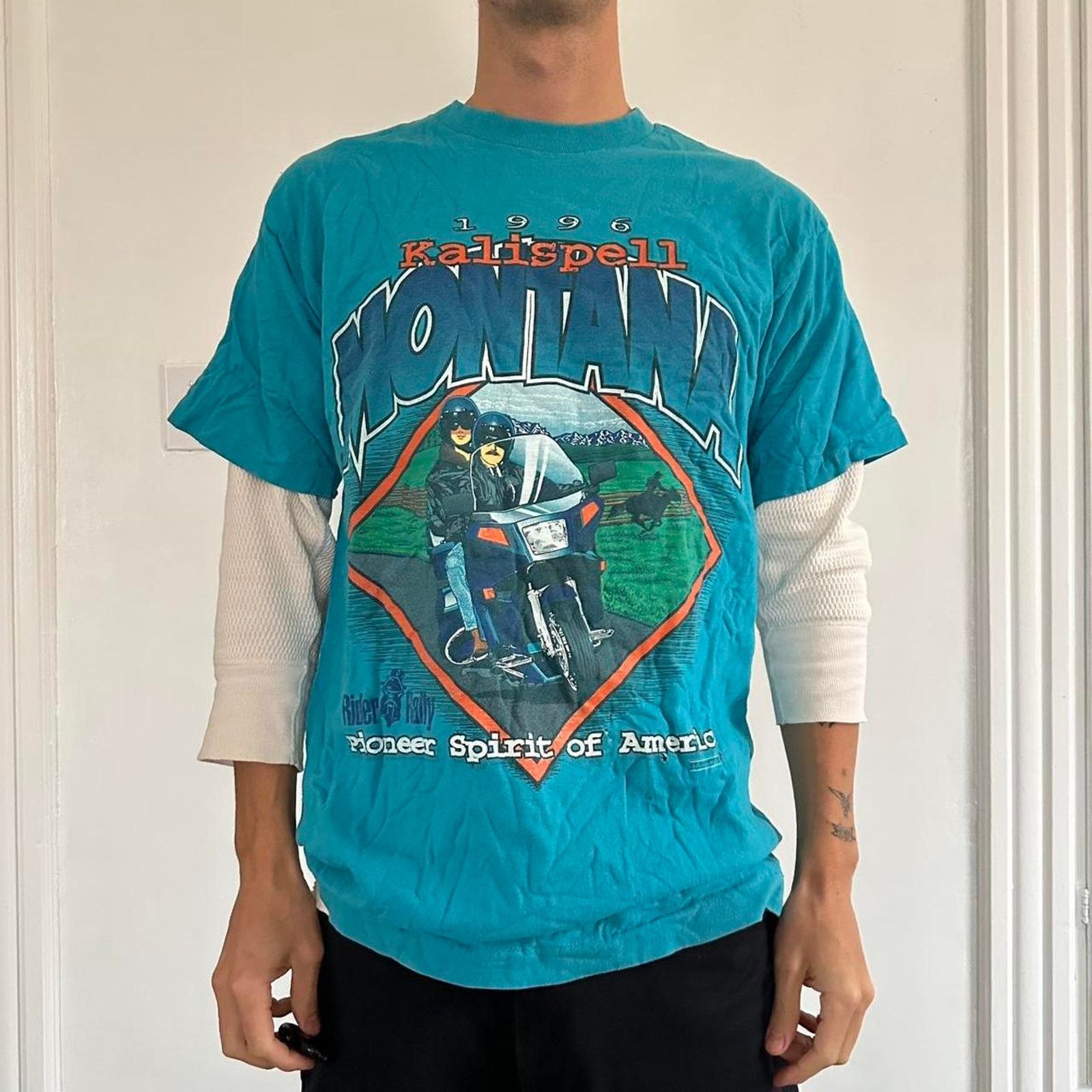 Vintage Vintage 90s Kalispell Montana Motorcycle Graphic Tee Shirt Size US L / EU 52-54 / 3 - 2 Thumbnail