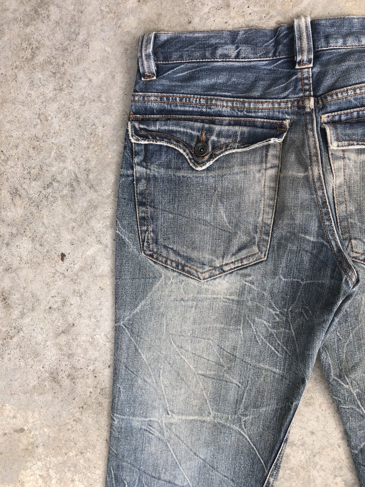 Le Grande Bleu (L.G.B.) Japanese Nylaus Flared Jeans Distressed Jeans Size US 31 - 9 Thumbnail