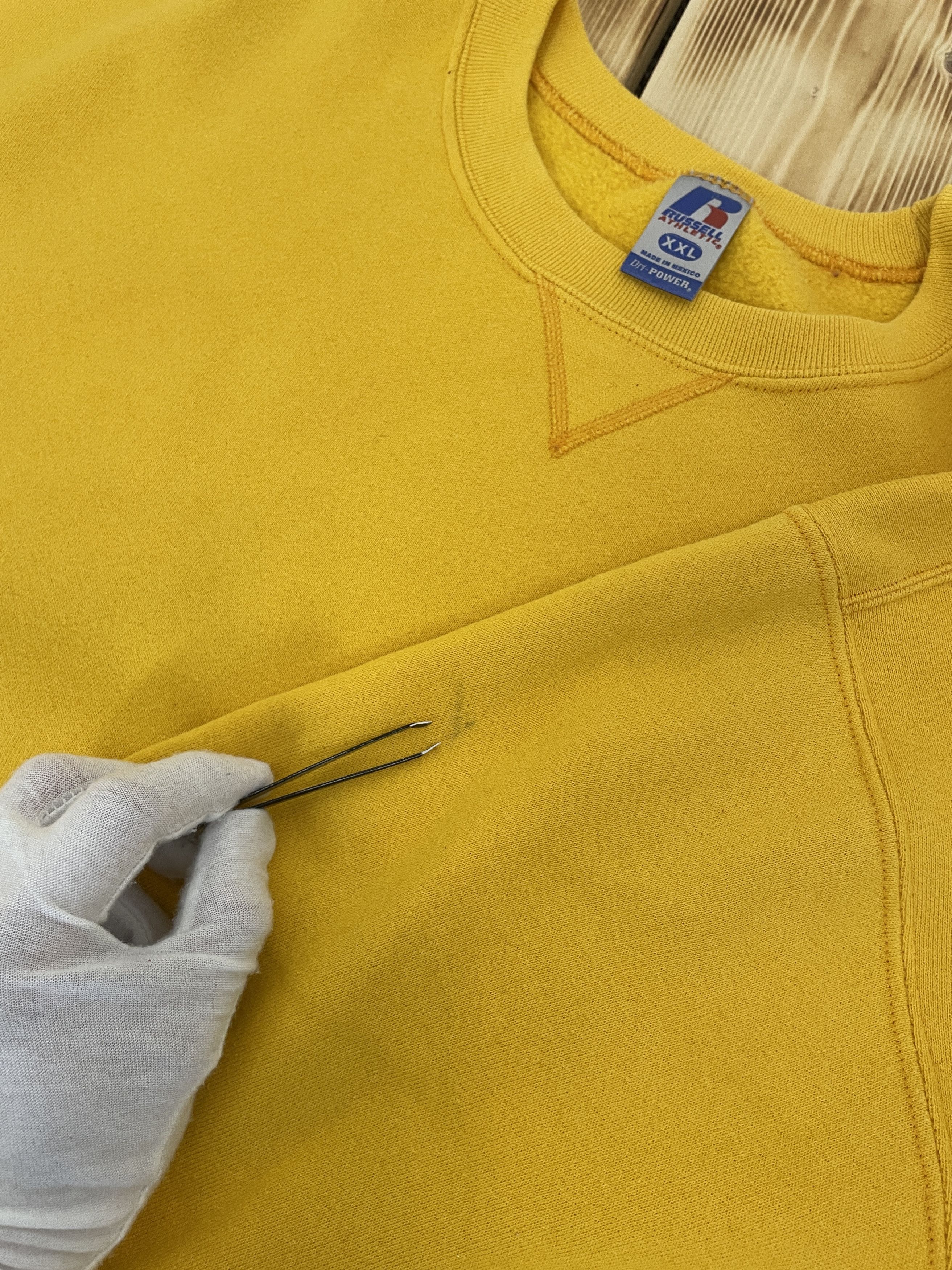 Russell Athletic Y2K Russell Athletic Blank Yellow Sweatshirt Size US XXL / EU 58 / 5 - 8 Thumbnail