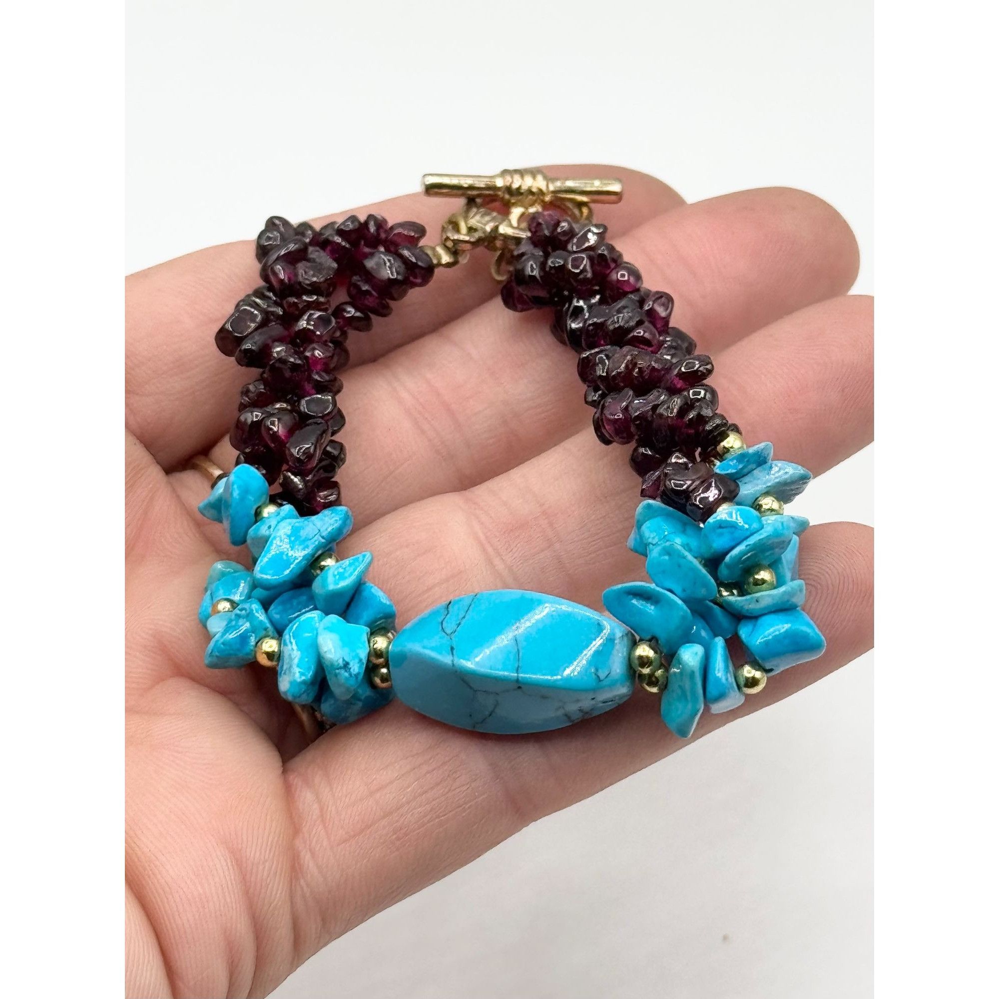 Vintage Vintage turquoise garnet gemstone beaded bracelet Size ONE SIZE - 5 Thumbnail
