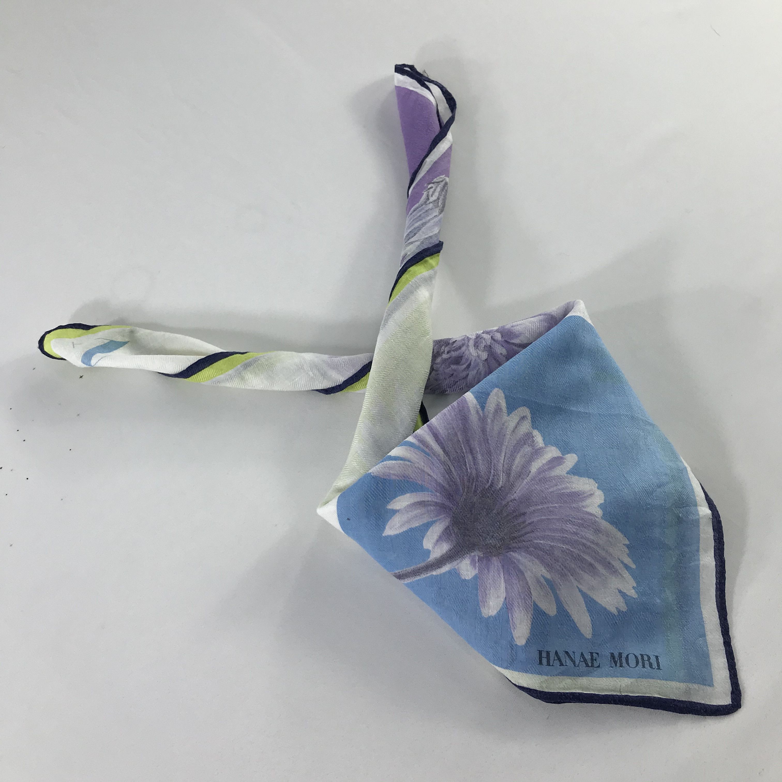 Hanae Mori × Vintage Hanae Mori Bandana / Handkerchief / Neckerchief - S660 Size ONE SIZE - 4 Thumbnail