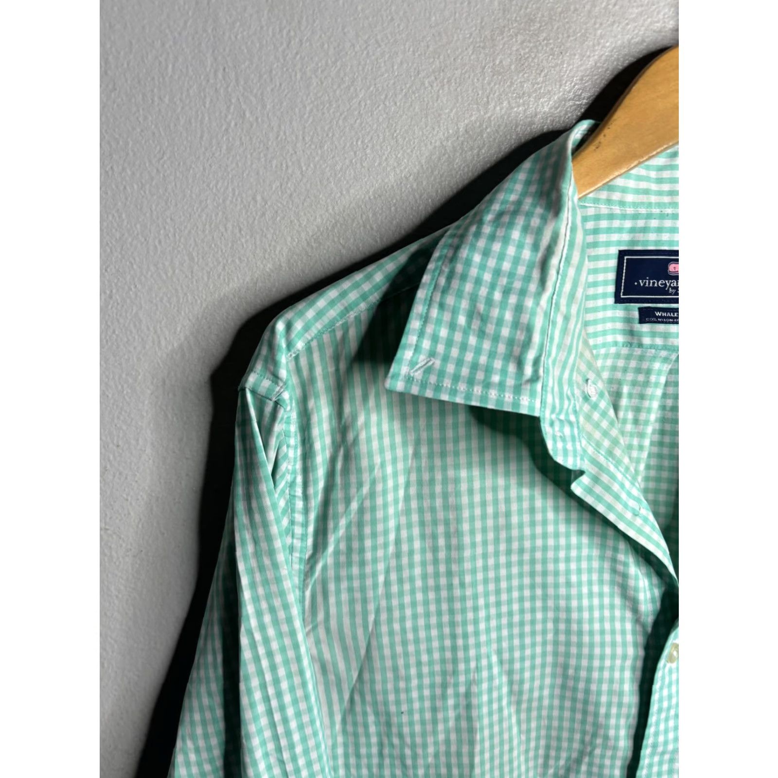 Vineyard Vines Vineyard Vines Shirt Mens Large Green Check Whale Nylon Button Front Casual Size US L / EU 52-54 / 3 - 2 Thumbnail