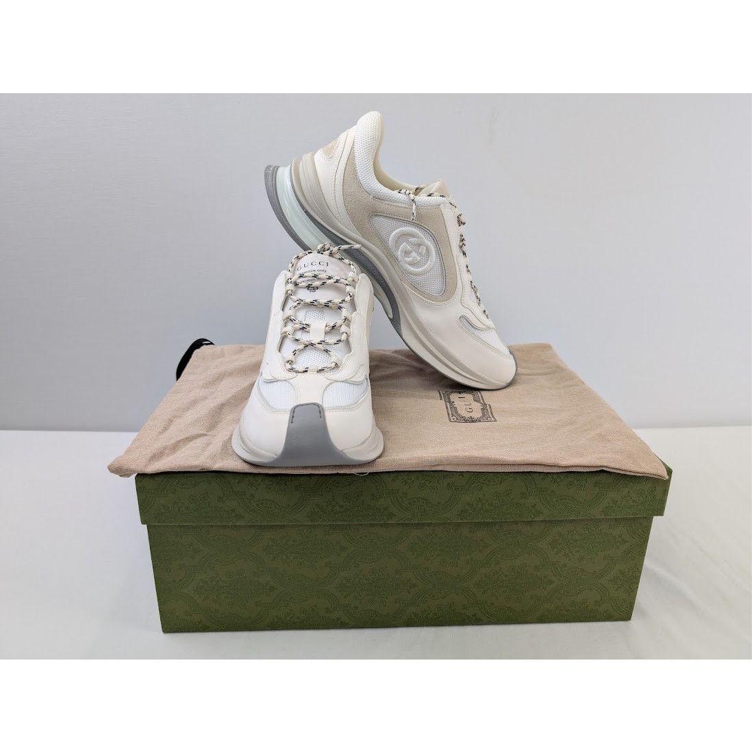 Gucci o1rshd1 Men's Run Sneaker in White Size US 12.5 / EU 45-46 - 16 Thumbnail