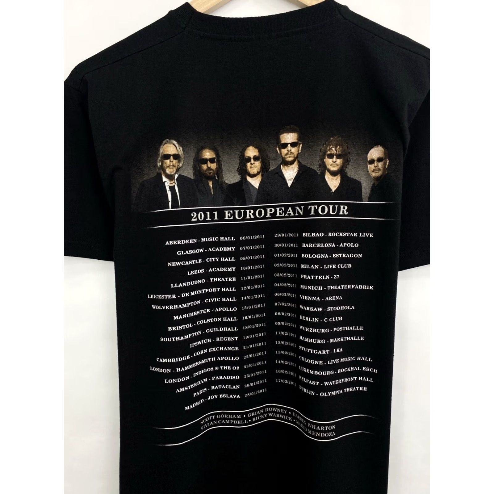 Fruit Of The Loom Vintage Thin Lizzy Band Tee 2011 M Black Mens T-Shirt Size US M / EU 48-50 / 2 - 7 Thumbnail