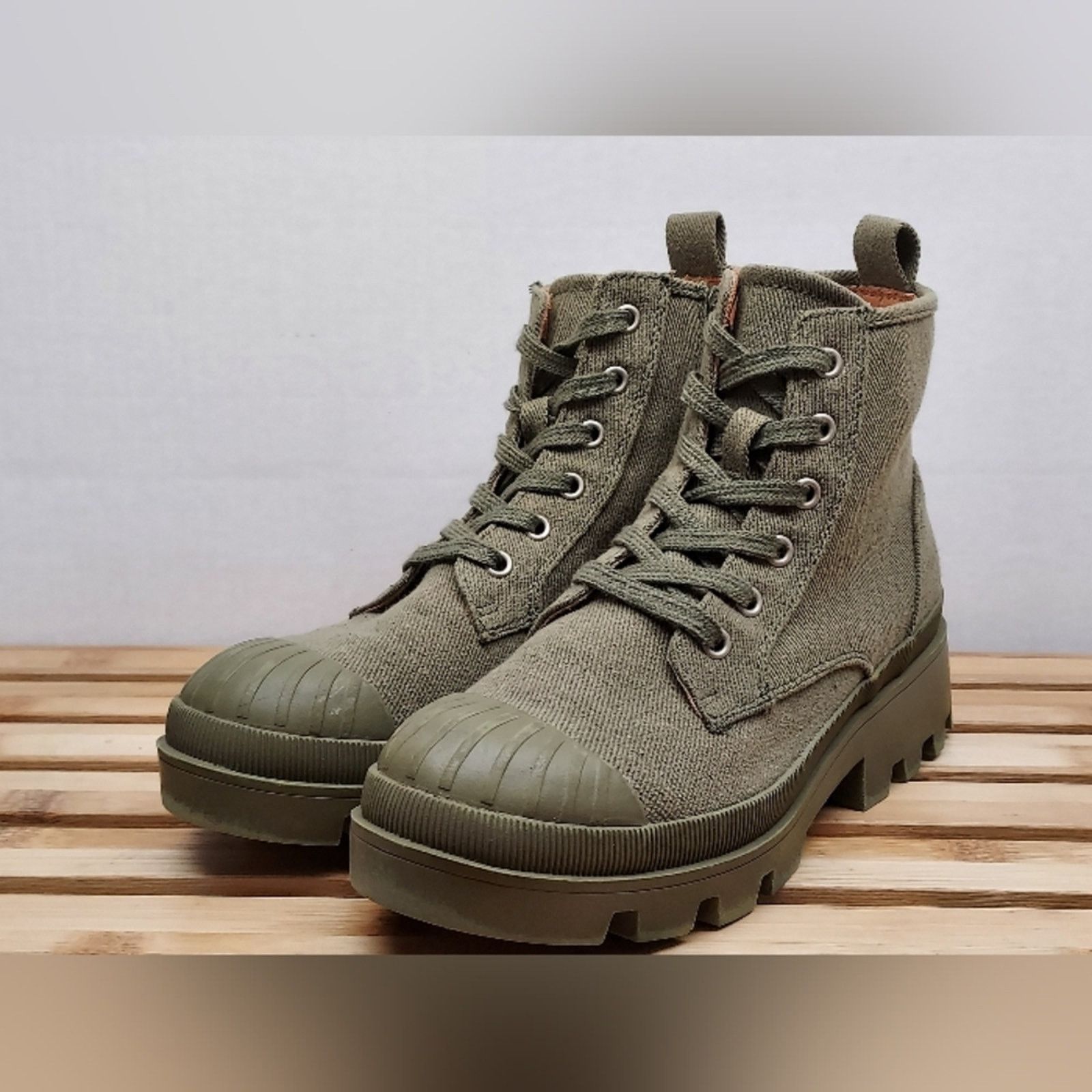 Other Target Brand Womens Green Ankle Zip Boots Size 8 Size US 8 / IT 38 - 2 Thumbnail