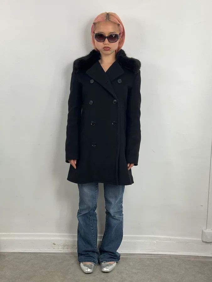 Emporio Armani AW2019 Emporio Armani Black Wool Faux Fur Collar Buttoned Coat Size US XS / EU 42 / 0 - 2 Thumbnail