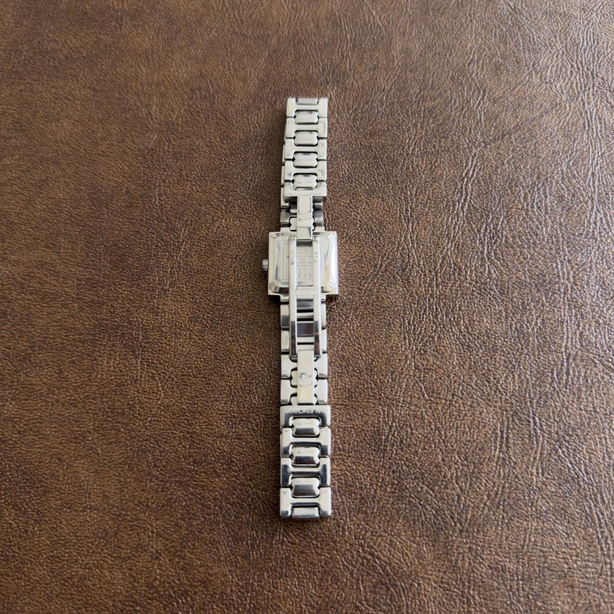 Balenciaga Vintage Blue Dial Circle Case Stainless Steel Quartz Watch Size ONE SIZE - 5 Thumbnail