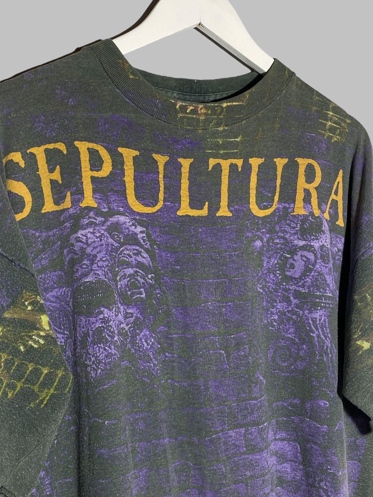Band Tees Vintage 90s Sepultura All Over Print Blue Grape Tag T-shirt Size US XL / EU 56 / 4 - 3 Thumbnail