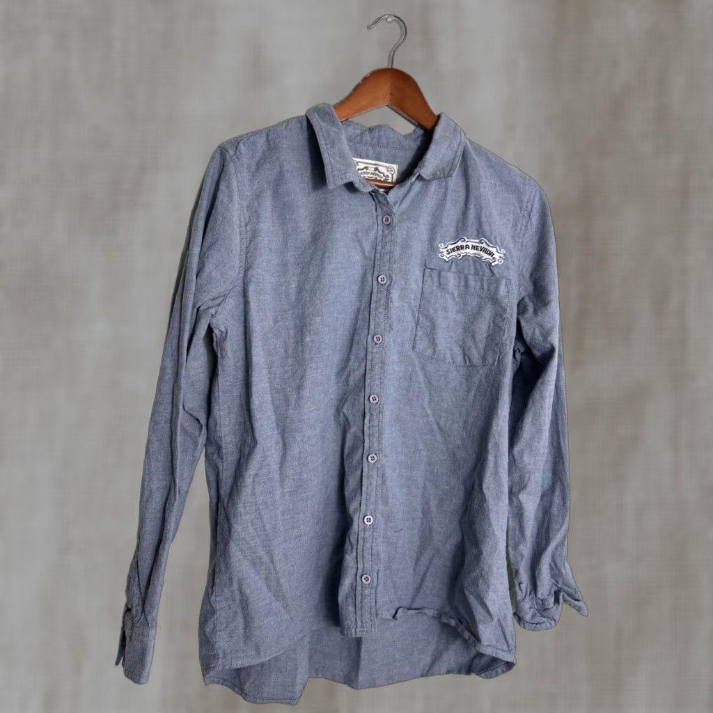 Vintage Sierra Nevada Women’s XL Long Sleeve Button Up Shirt Blue Chambray Size XL / US 12-14 / IT 48-50 - 1 Thumbnail