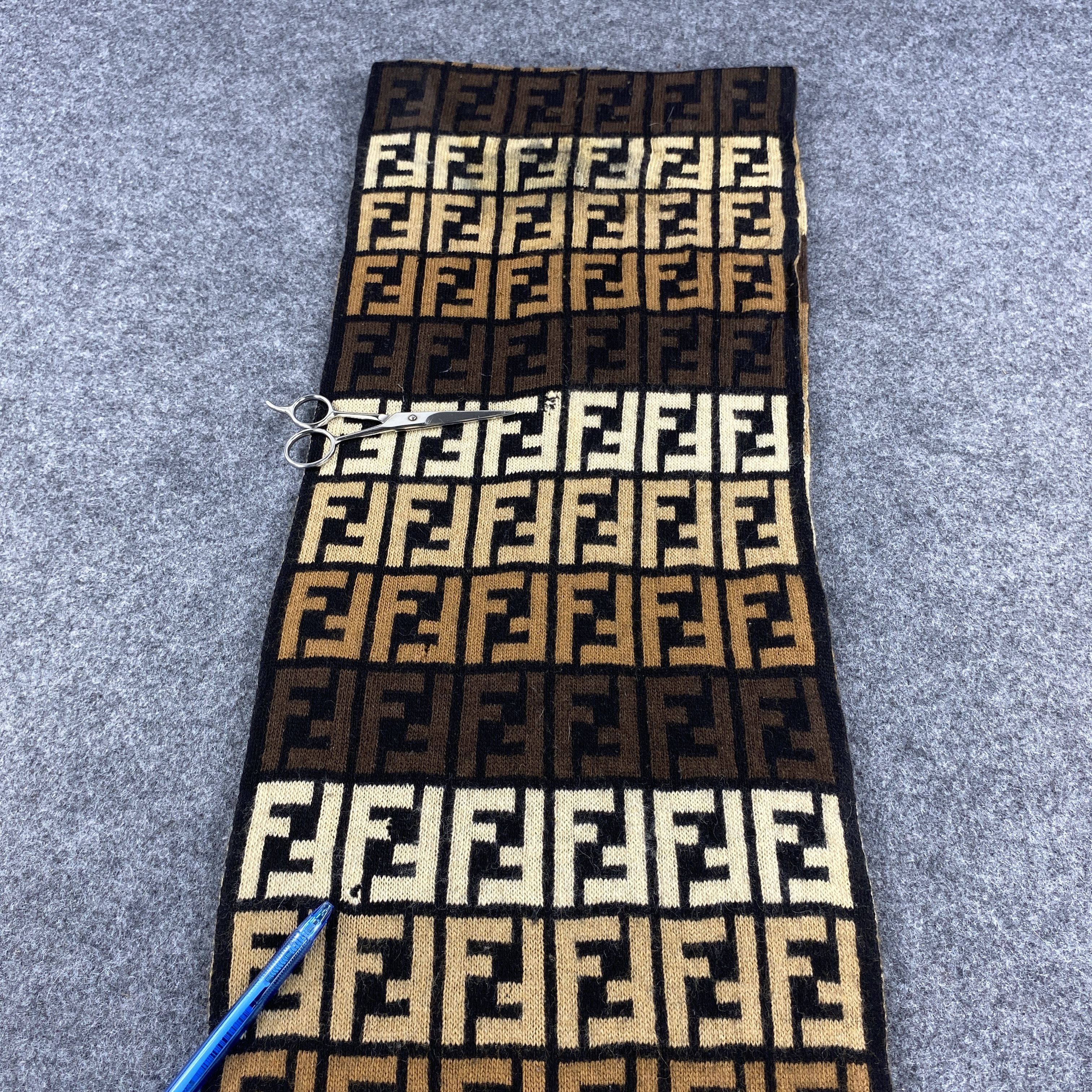Fendi × Vintage FENDI Scarf # Muffler # Neckwear # D550 Size ONE SIZE - 13 Thumbnail