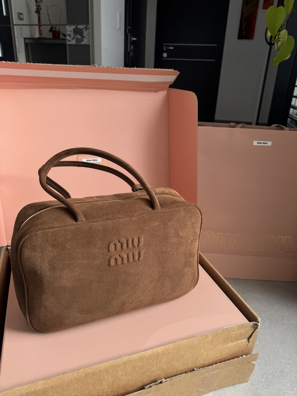 Miu Miu Miu miu bag « beau » brown, as new. Size ONE SIZE - 1 Thumbnail