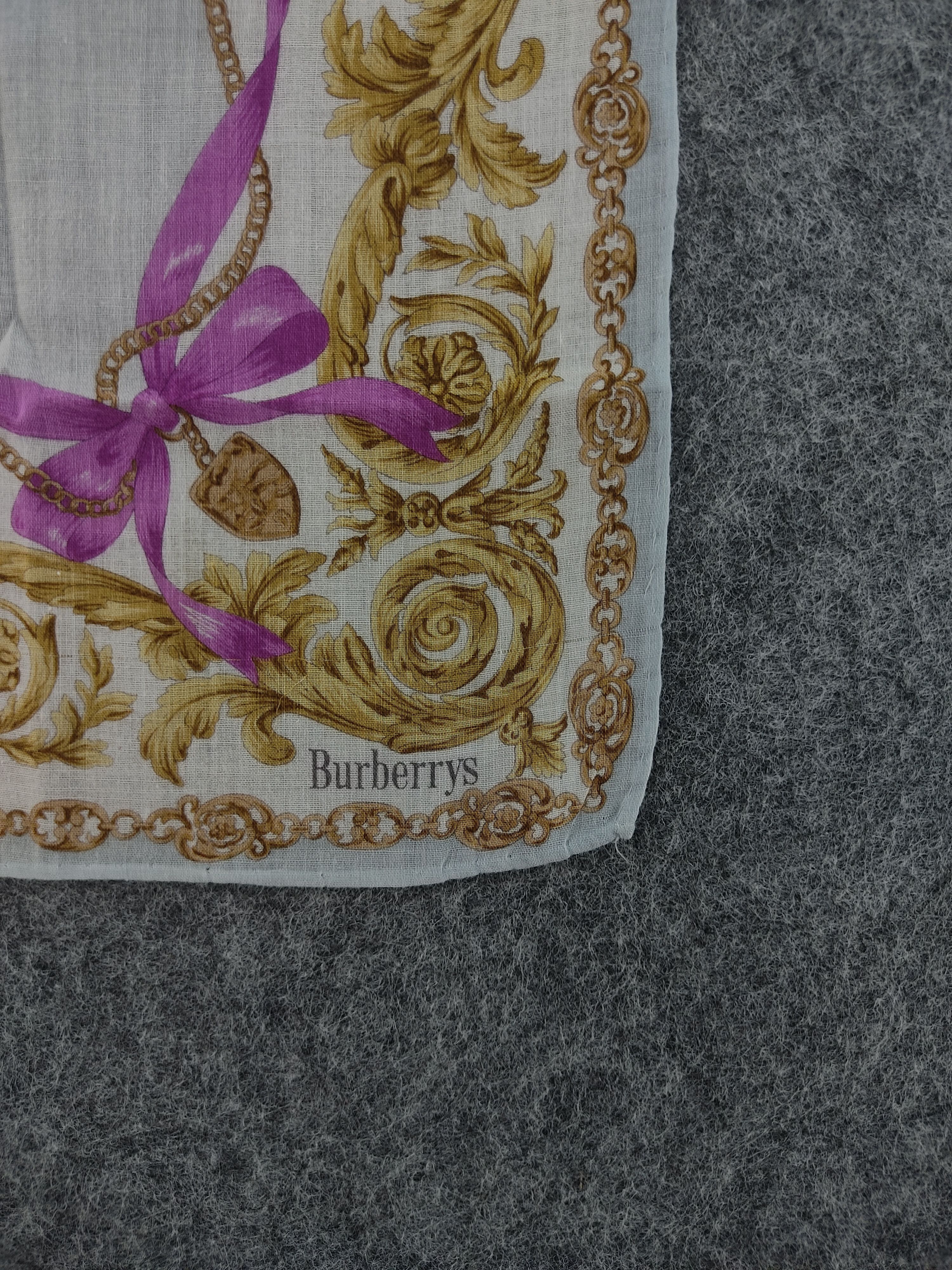 Burberry Vintage Burberry Handkerchief Neckerchief Bandana H303D Size ONE SIZE - 3 Thumbnail