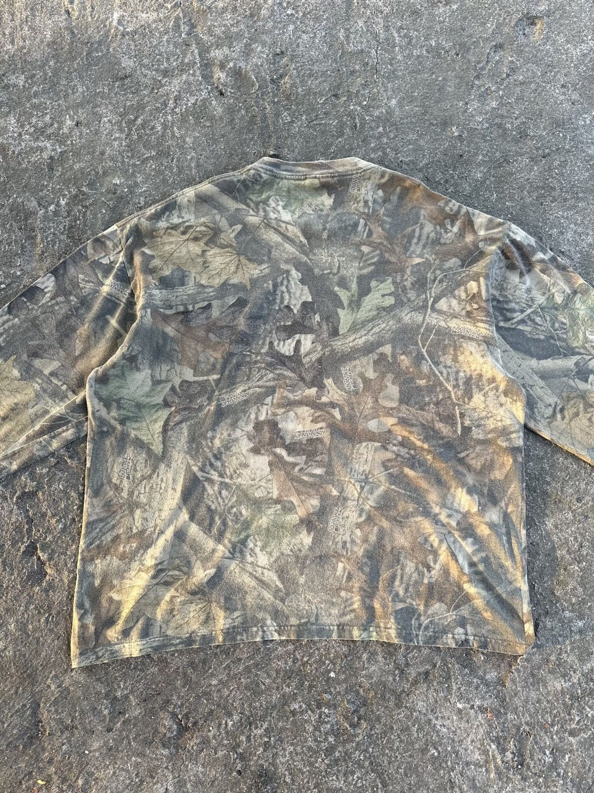 Realtree Crazy Vintage 00s Realtree Camo Carhartt Style Size US XL / EU 56 / 4 - 10 Thumbnail