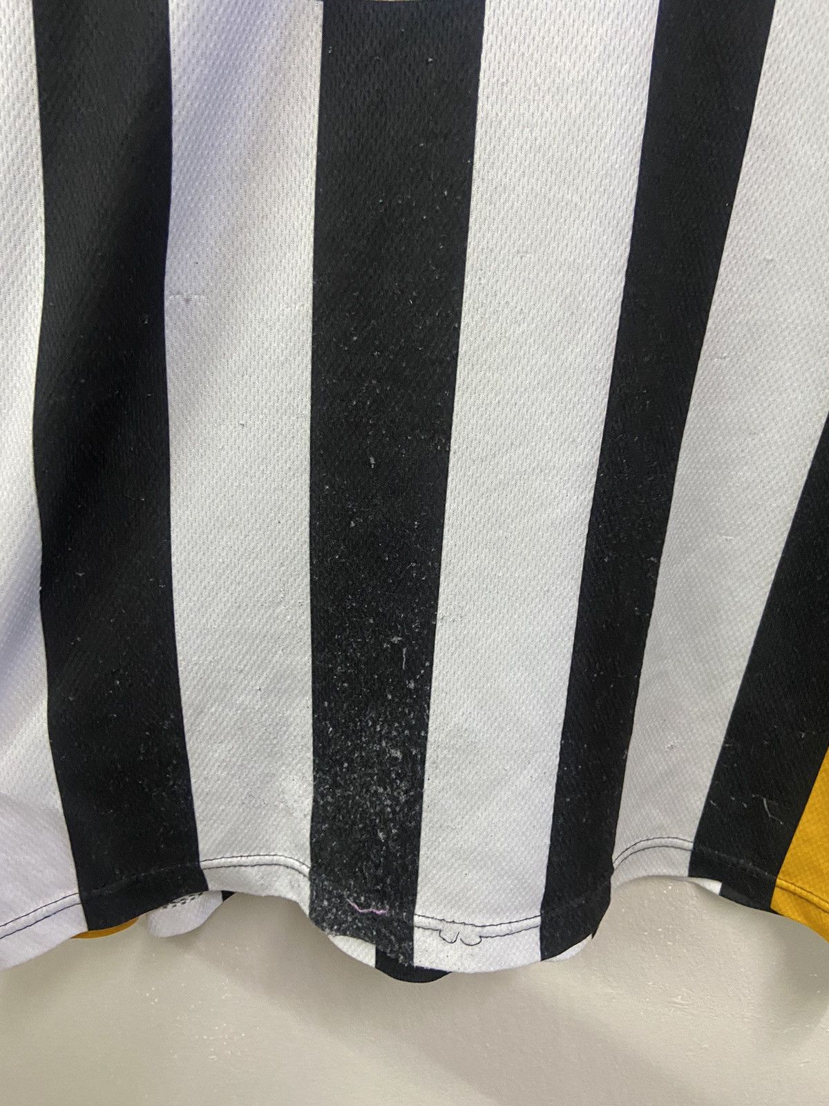 Vintage Distressed Italy jerseys Nedved 11 Size US L / EU 52-54 / 3 - 6 Thumbnail